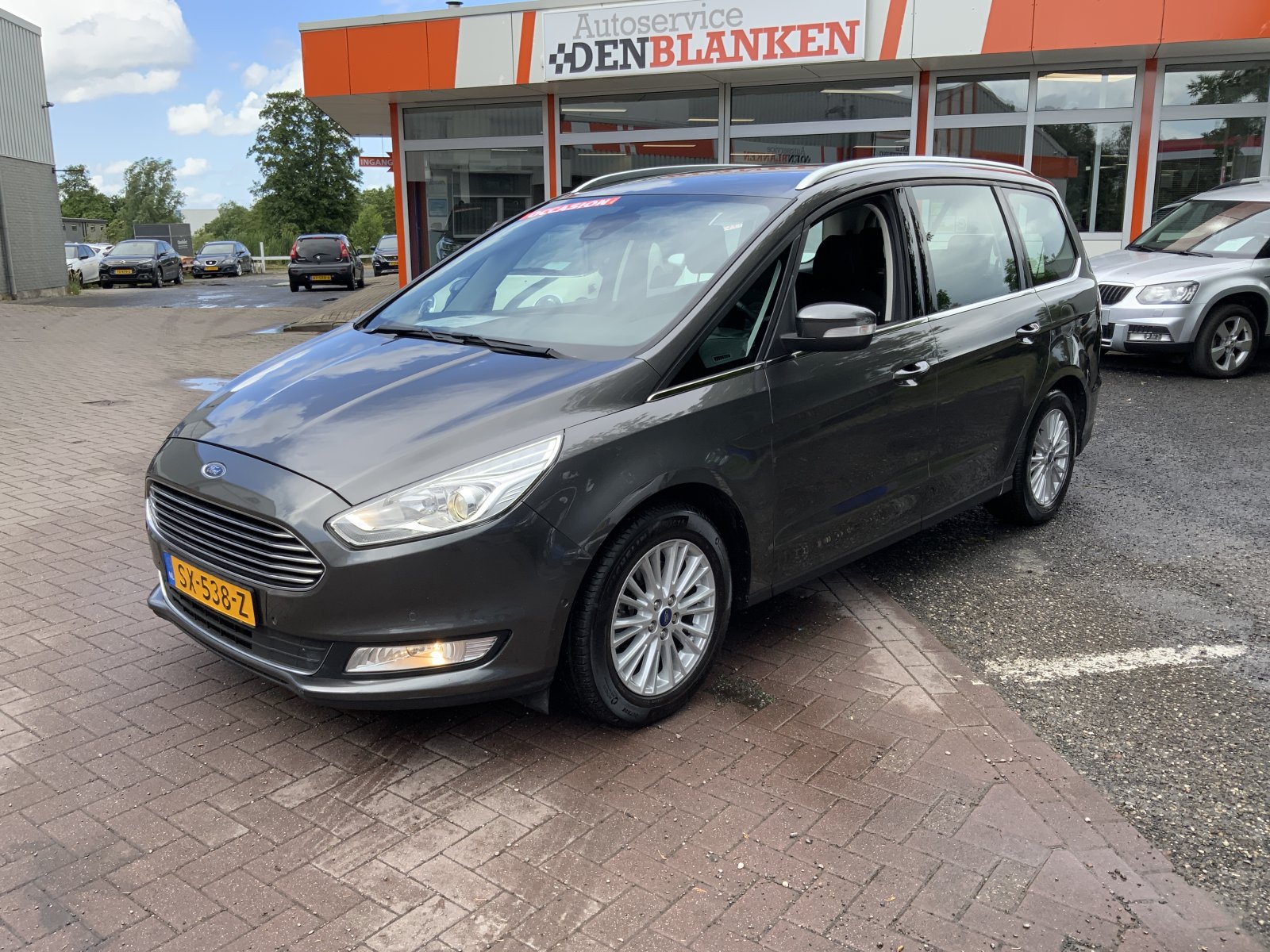 Ford Galaxy 1.5 Titanium 2018 - voorkant