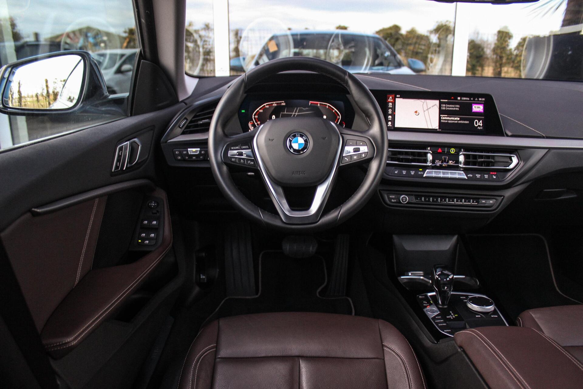 Foto van BMW 218i