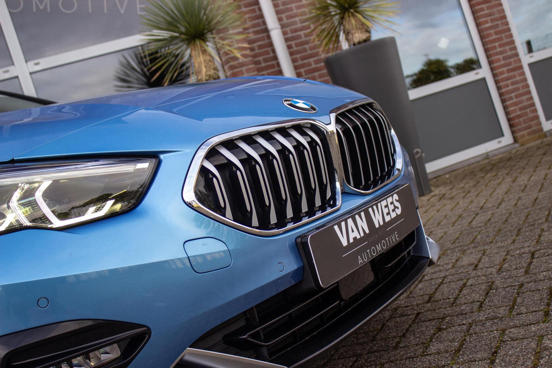 Foto van BMW 218i