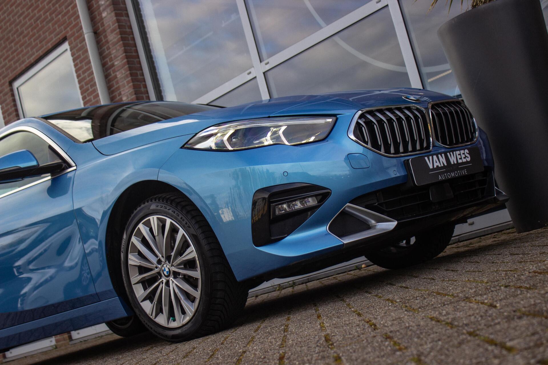 Foto van BMW 218i