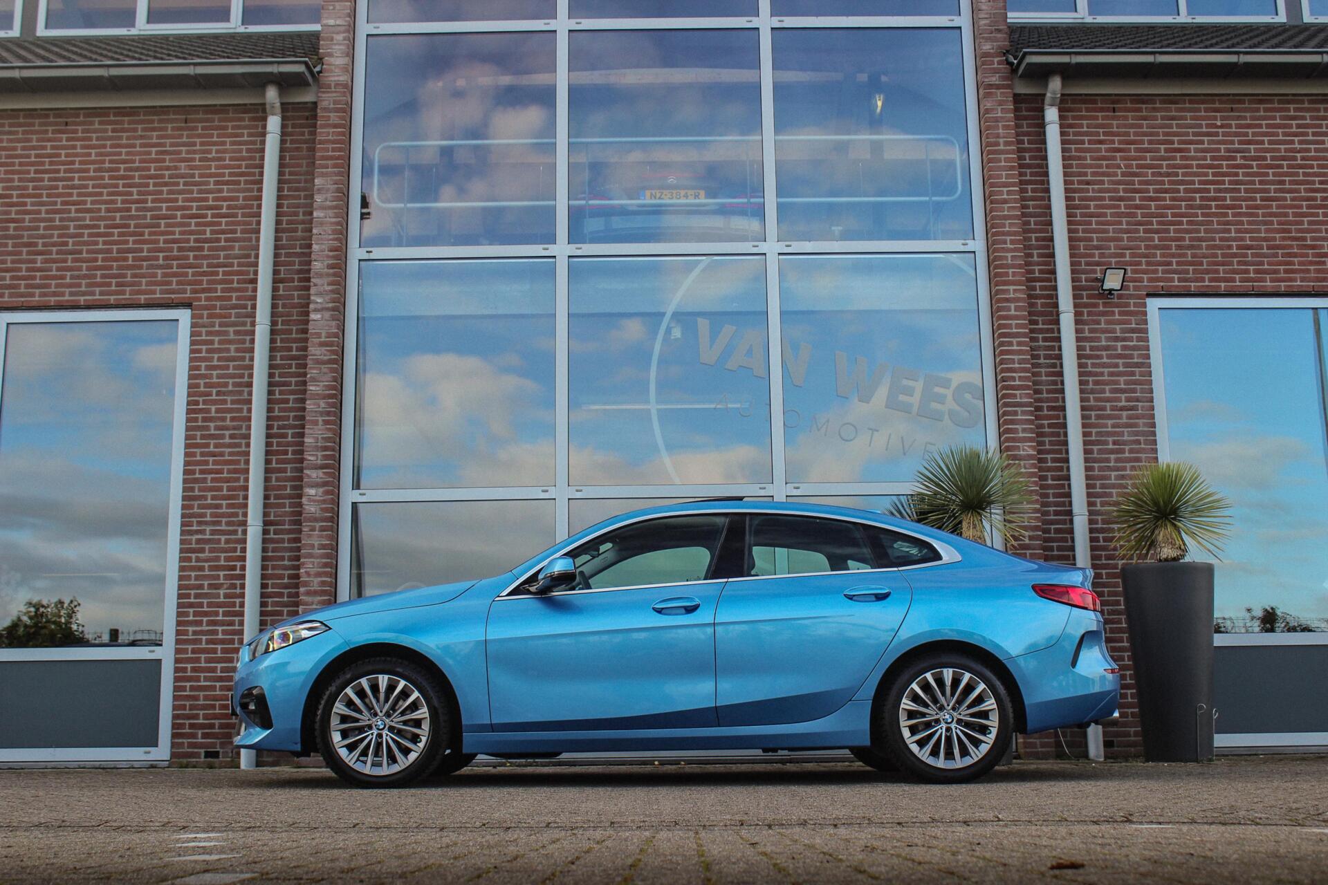 Foto van BMW 218i
