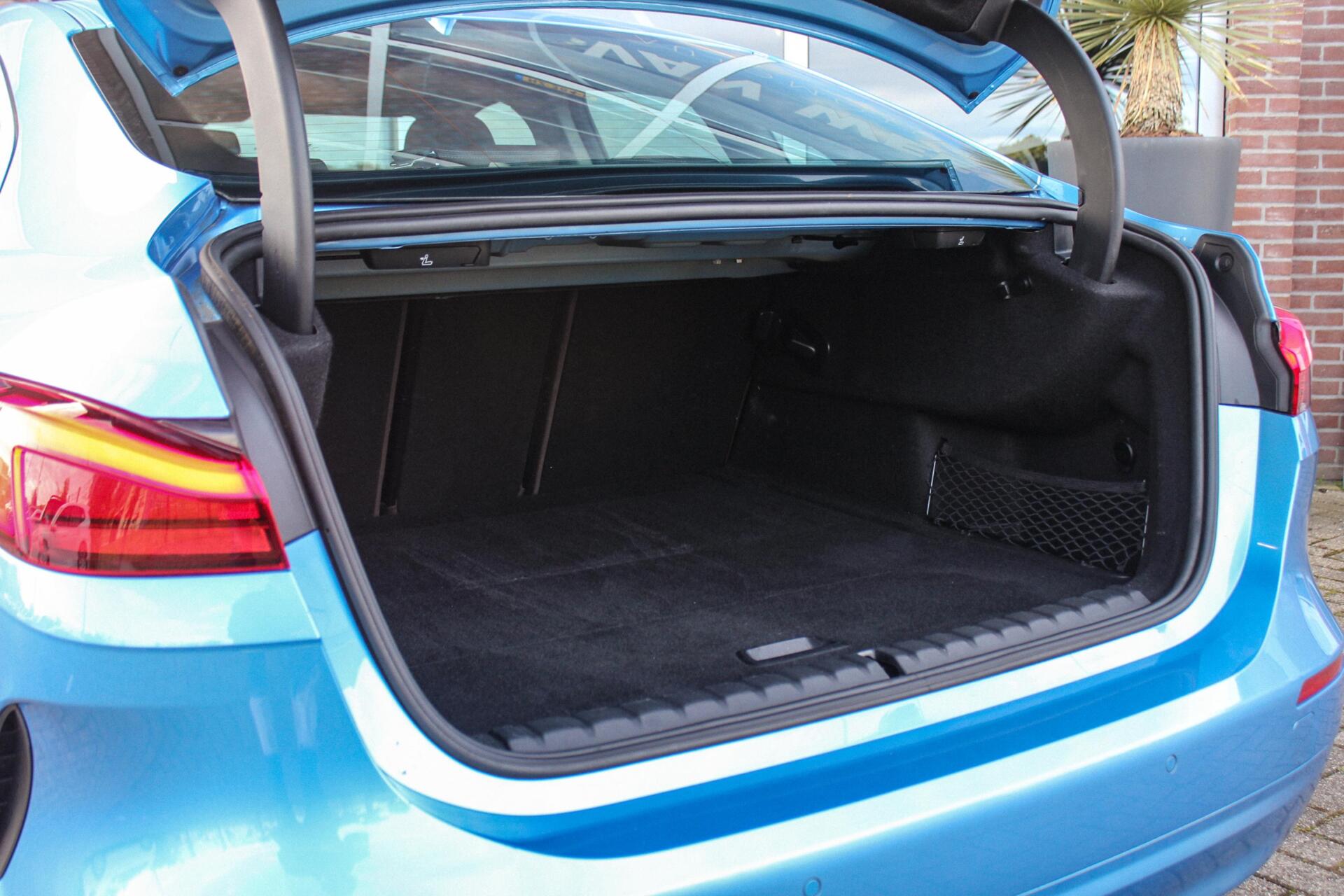 Foto van BMW 218i