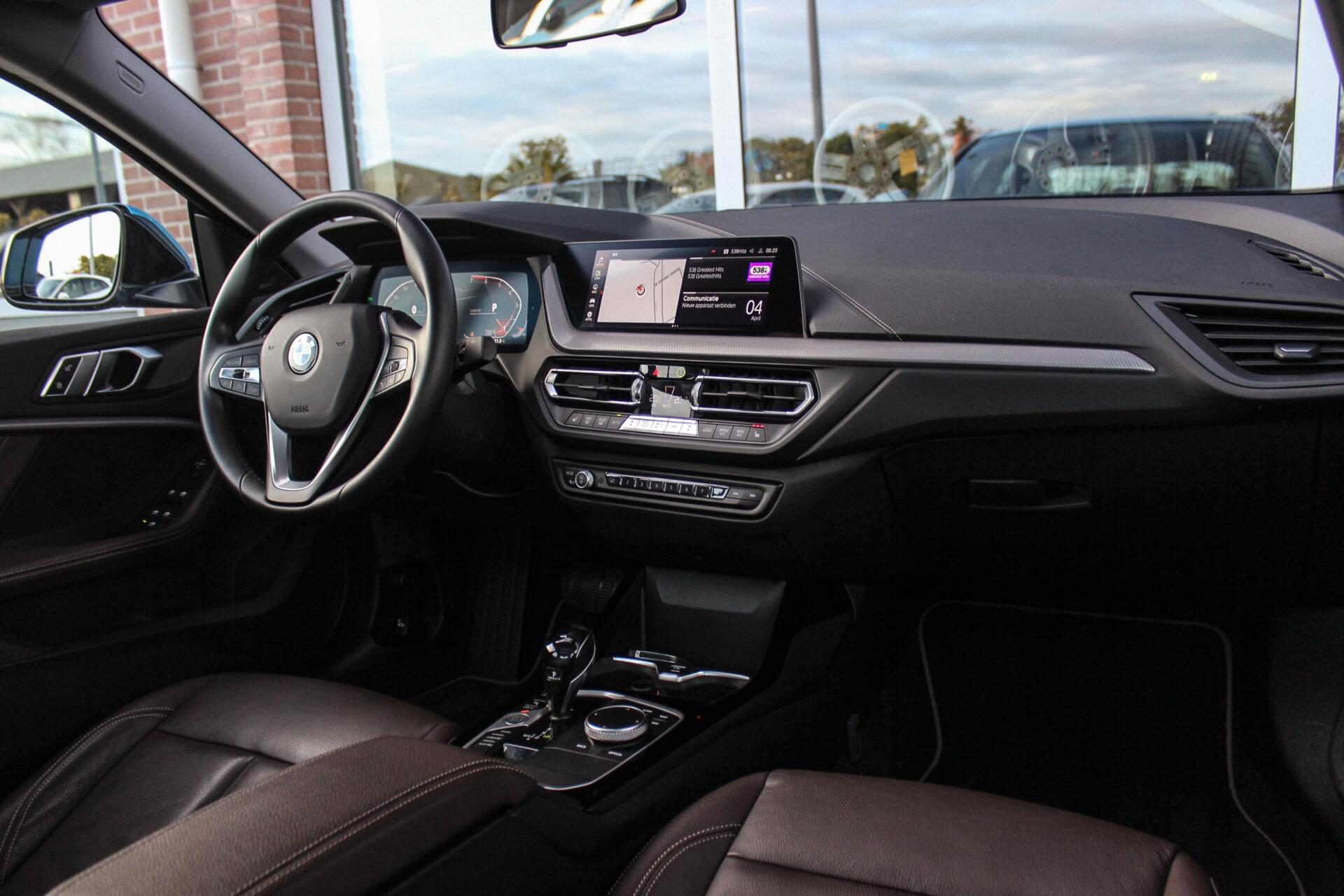 Foto van BMW 218i