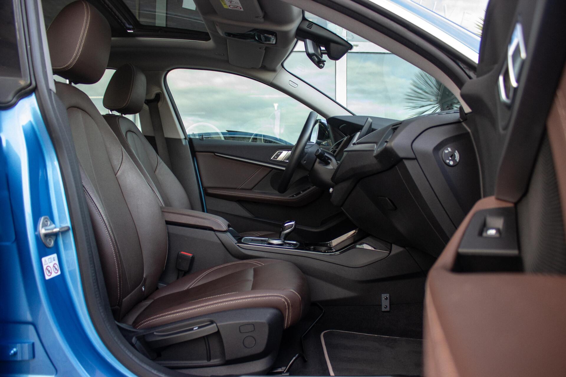 Foto van BMW 218i