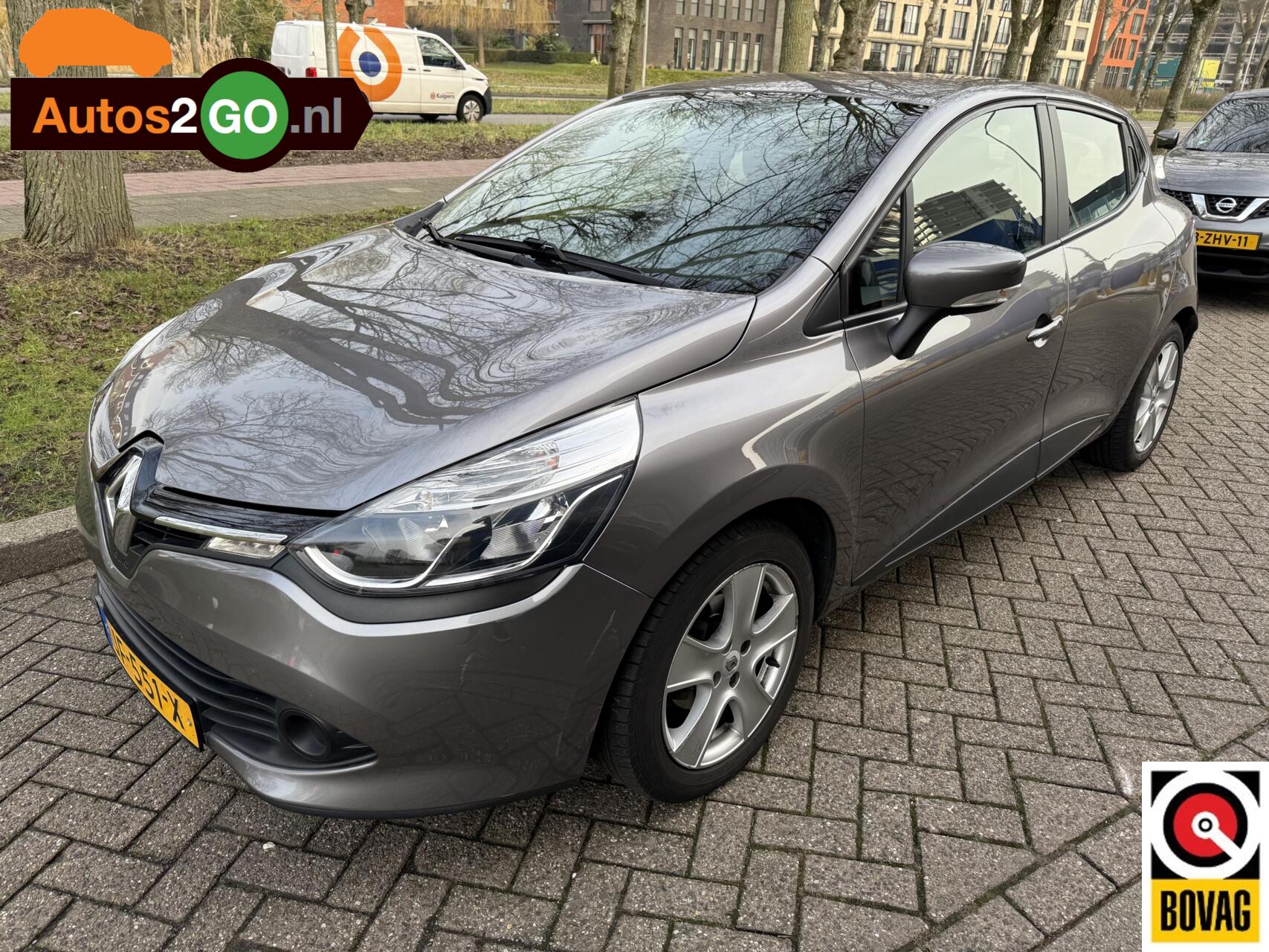 Renault Clio 1.2 Expression 2016 - voorkant