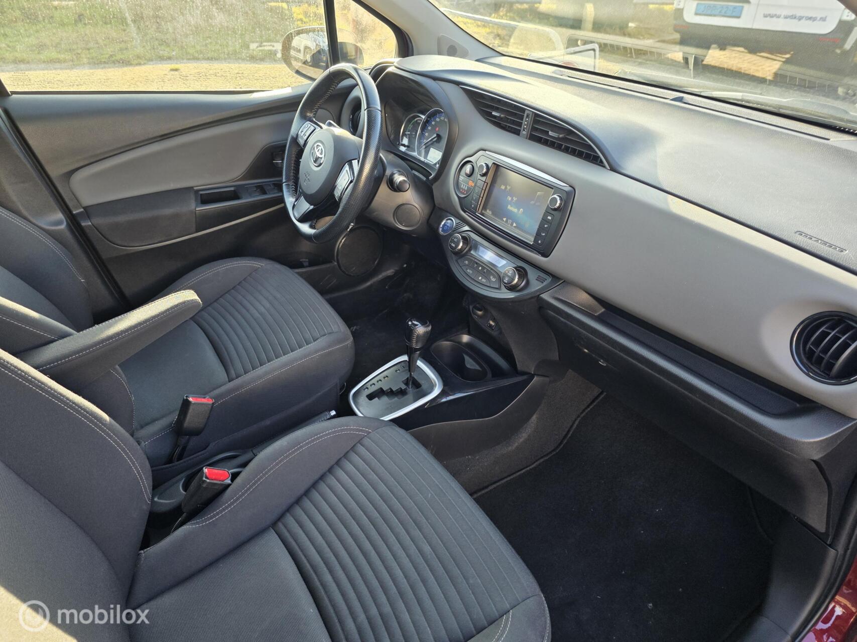 Foto van Toyota Toyota Yaris Hybrid