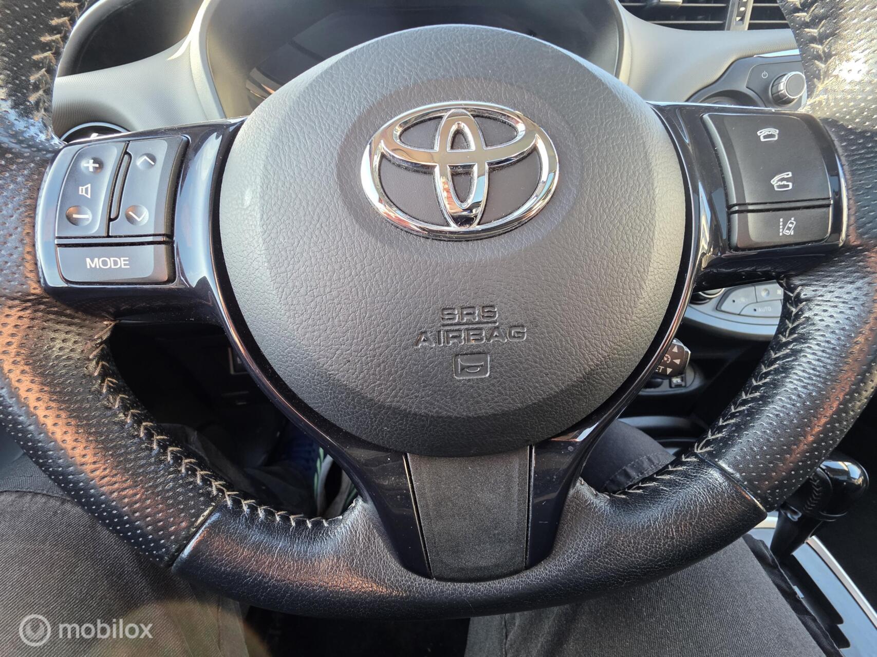 Foto van Toyota Toyota Yaris Hybrid