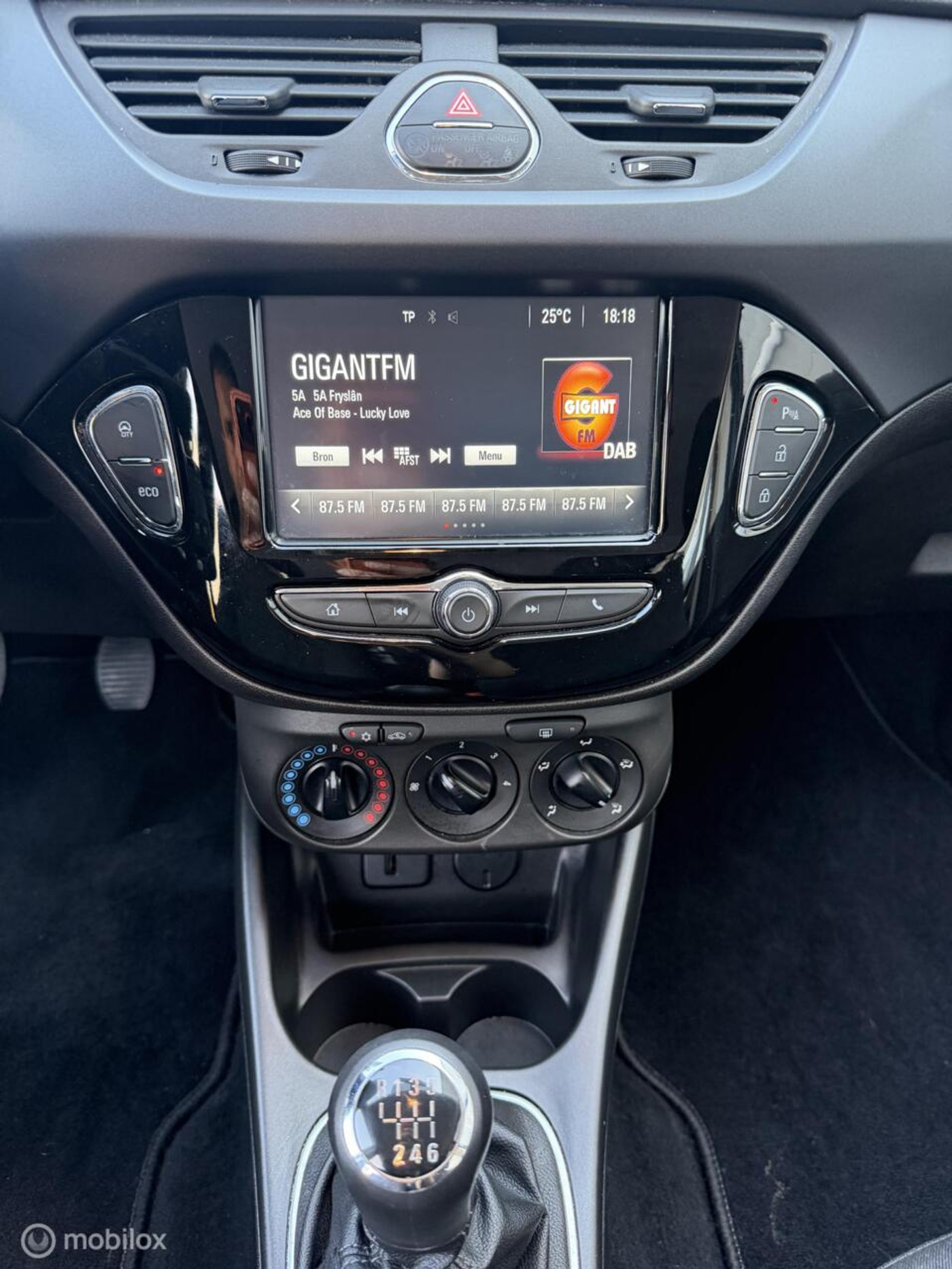 Foto van Opel Corsa-e