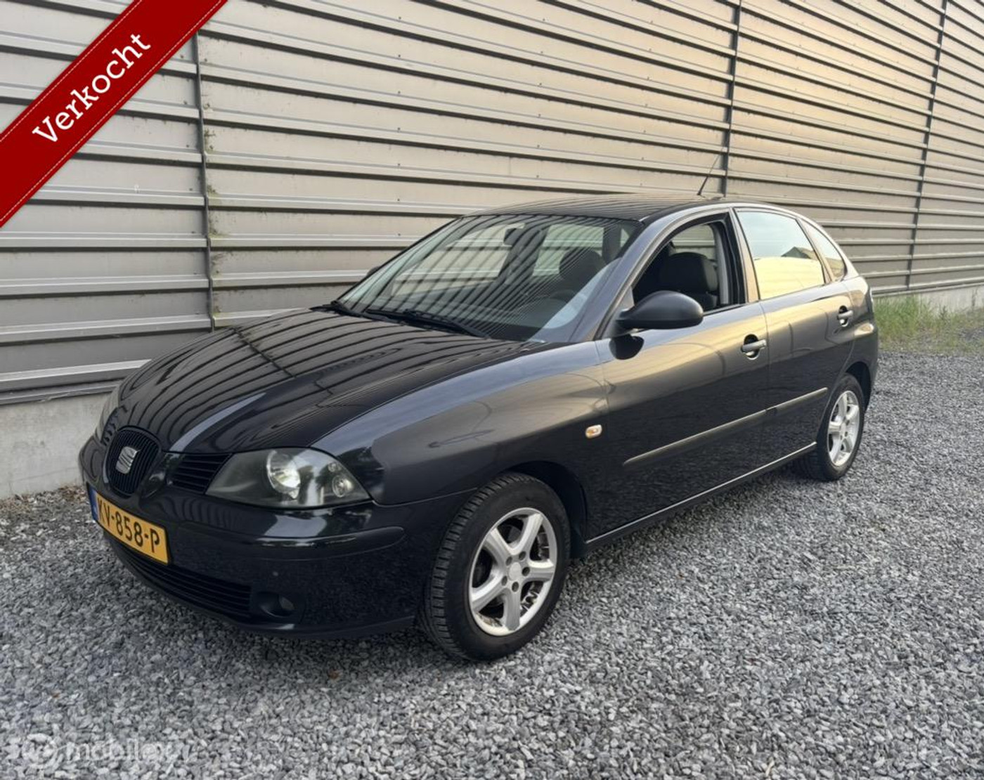 Seat Ibiza 1.2-12V Reference Airco|NW APK|elek Pakket|5DRS | Stuurbekrachtiging 2005 - voorkant
