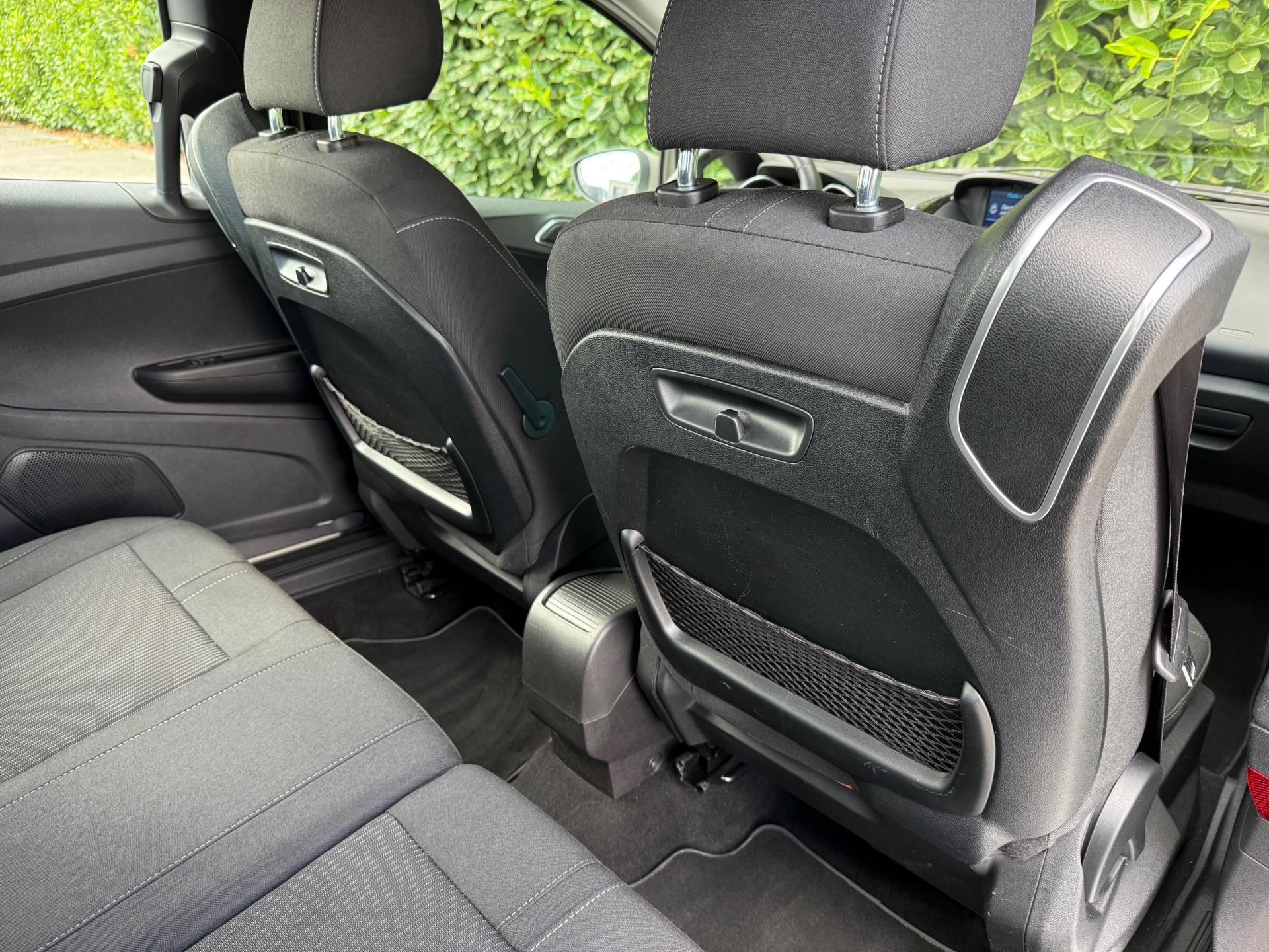 Foto van Ford B-max