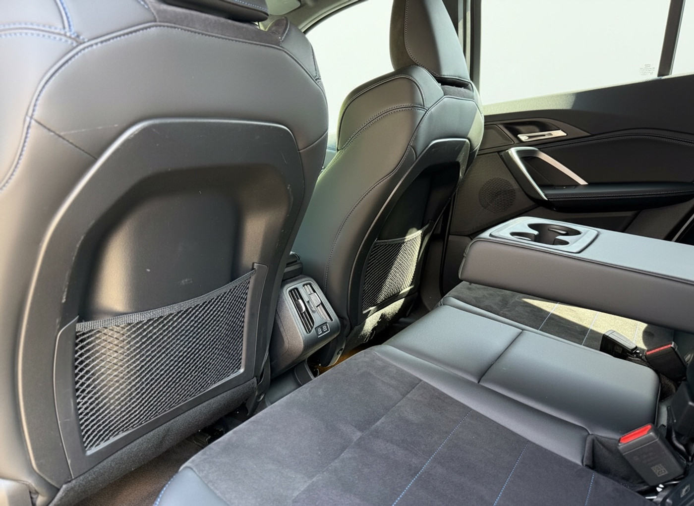 Foto van BMW Ix1 Edrive20