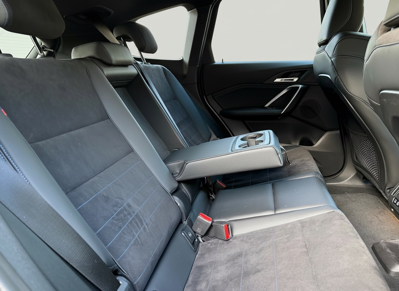 Foto van BMW Ix1 Edrive20