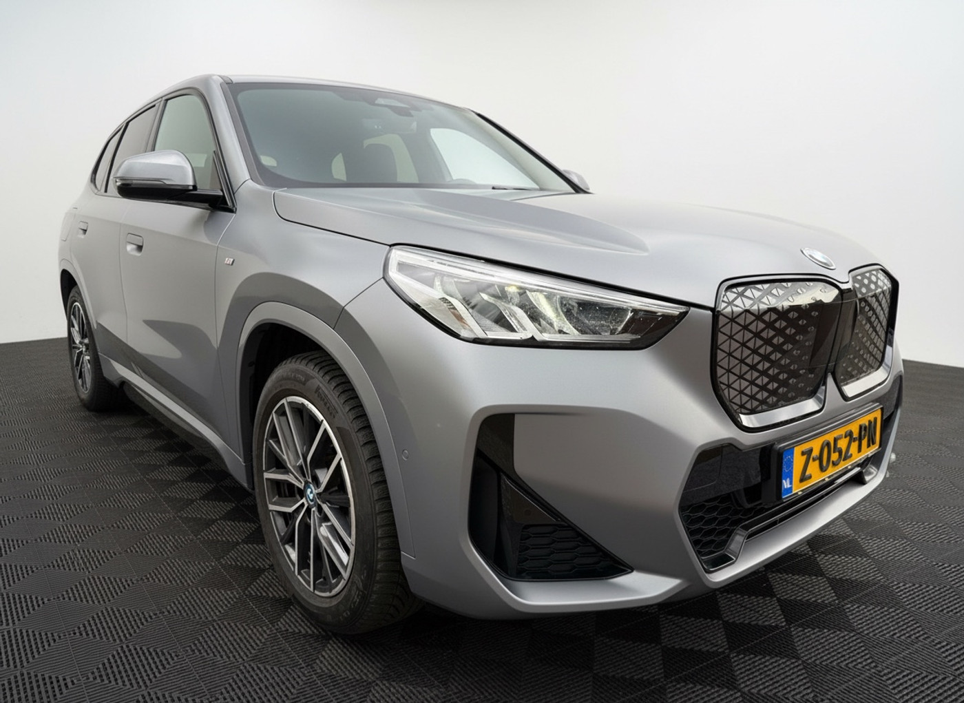 Foto van BMW Ix1 Edrive20
