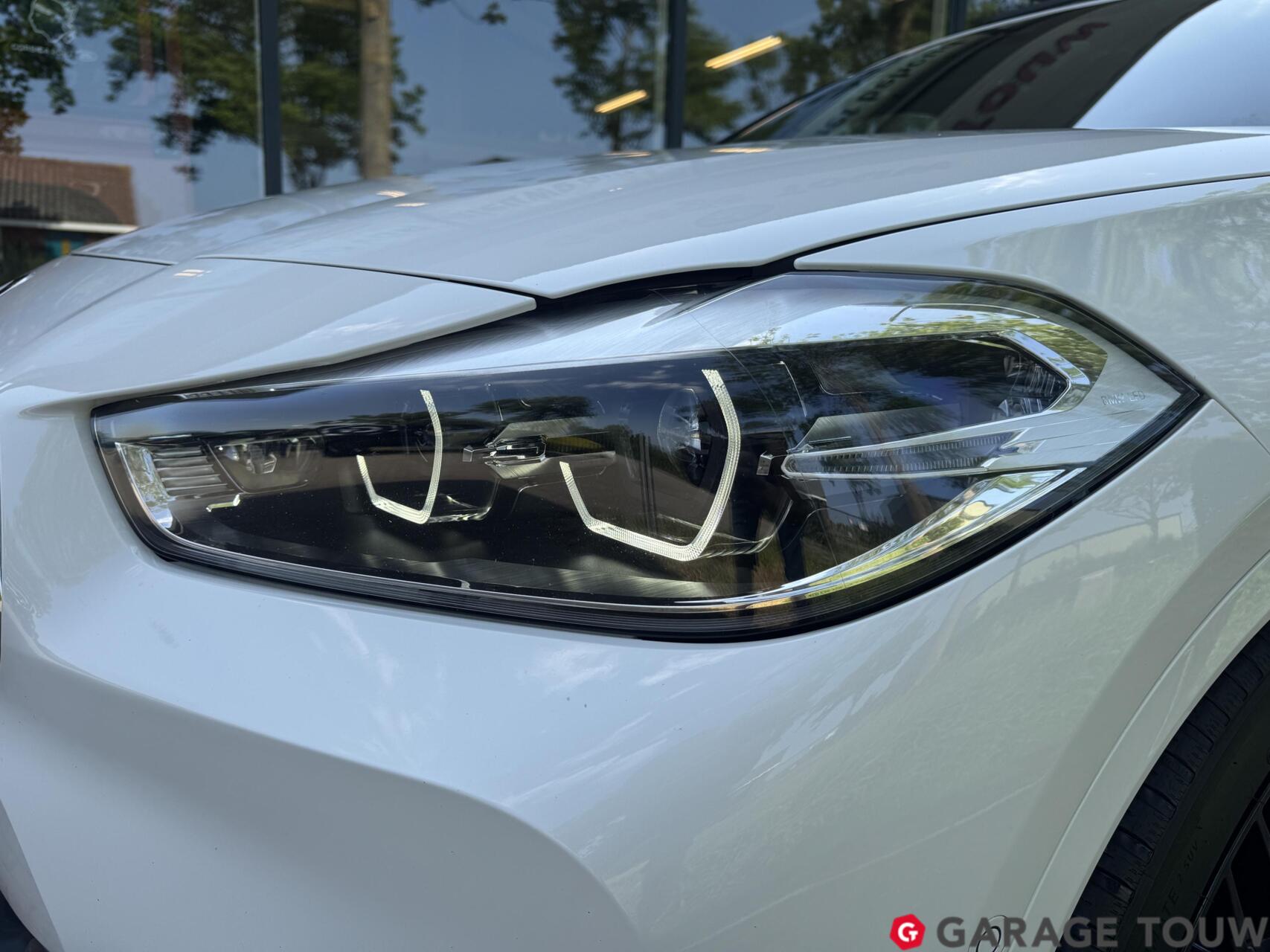 Foto van BMW X2 Sdrive20i