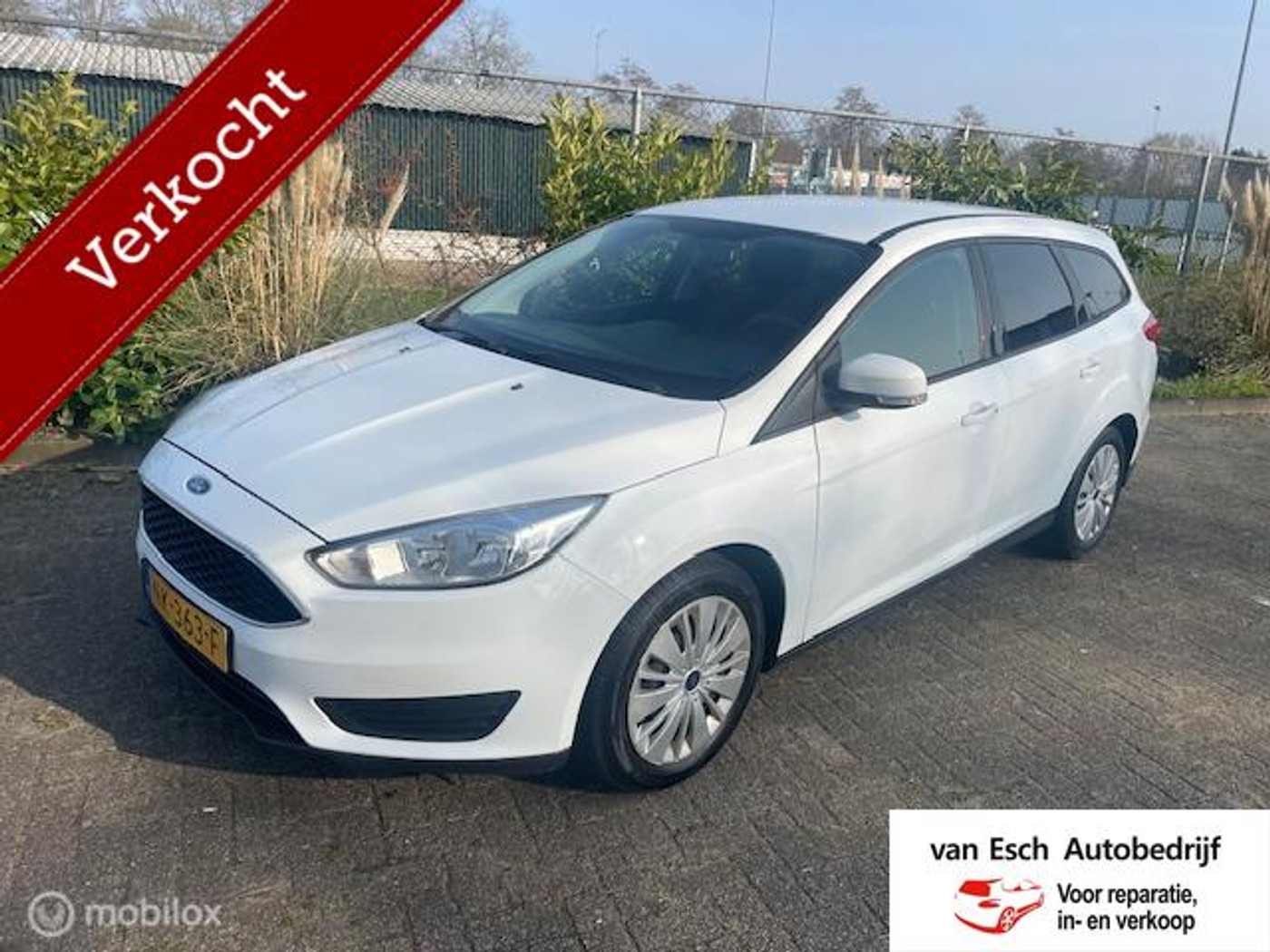 Ford Focus 1.0 navi I trekhaak I nieuwe distr. riem 2017 - voorkant