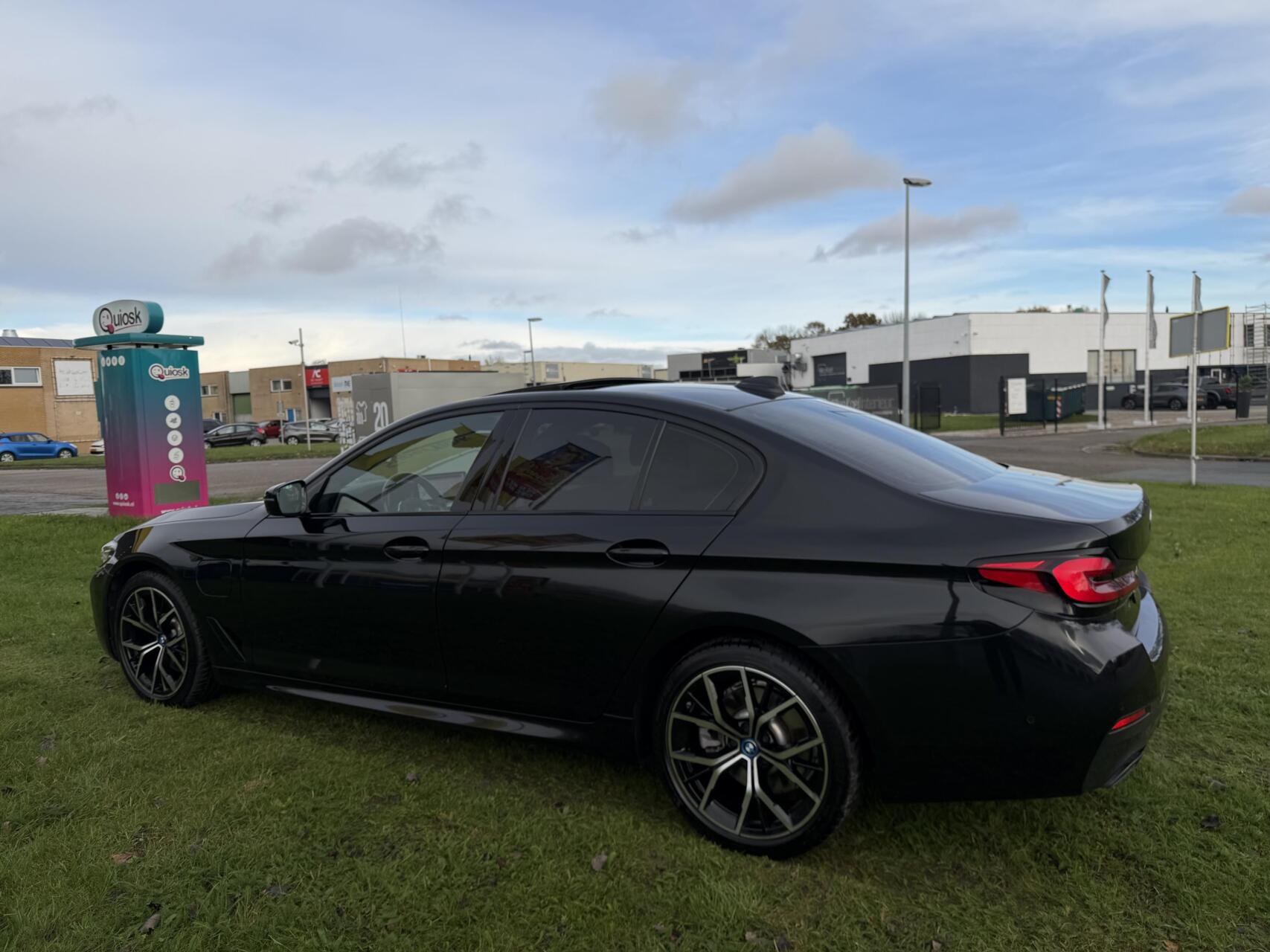 Foto van BMW 530e