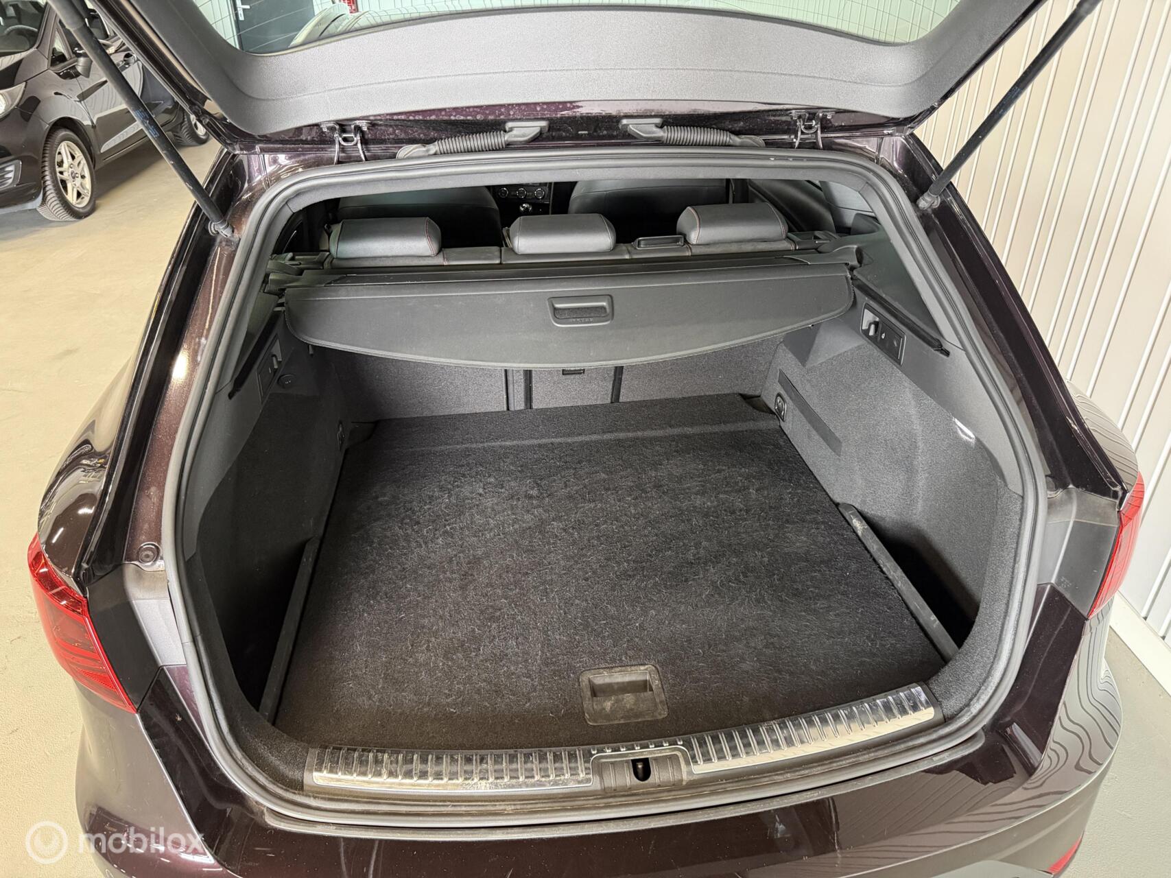Foto van Seat Leon ST