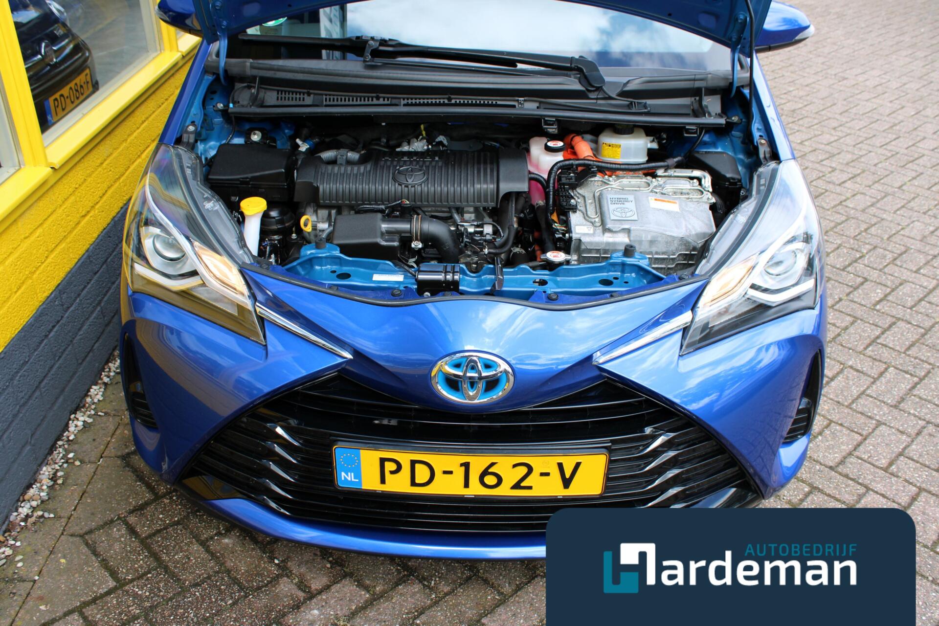 Foto van Toyota Toyota Yaris Hybrid
