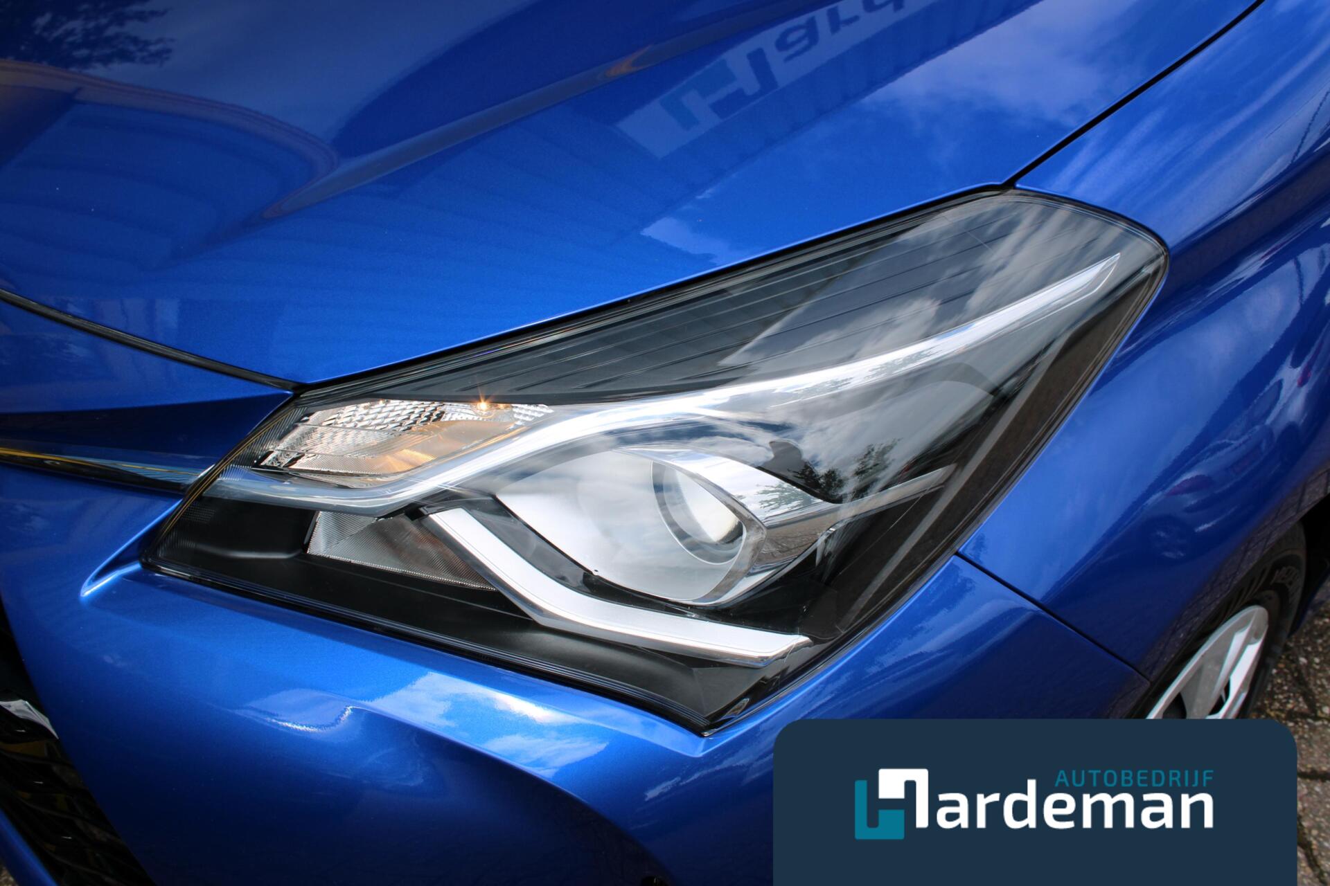 Foto van Toyota Toyota Yaris Hybrid