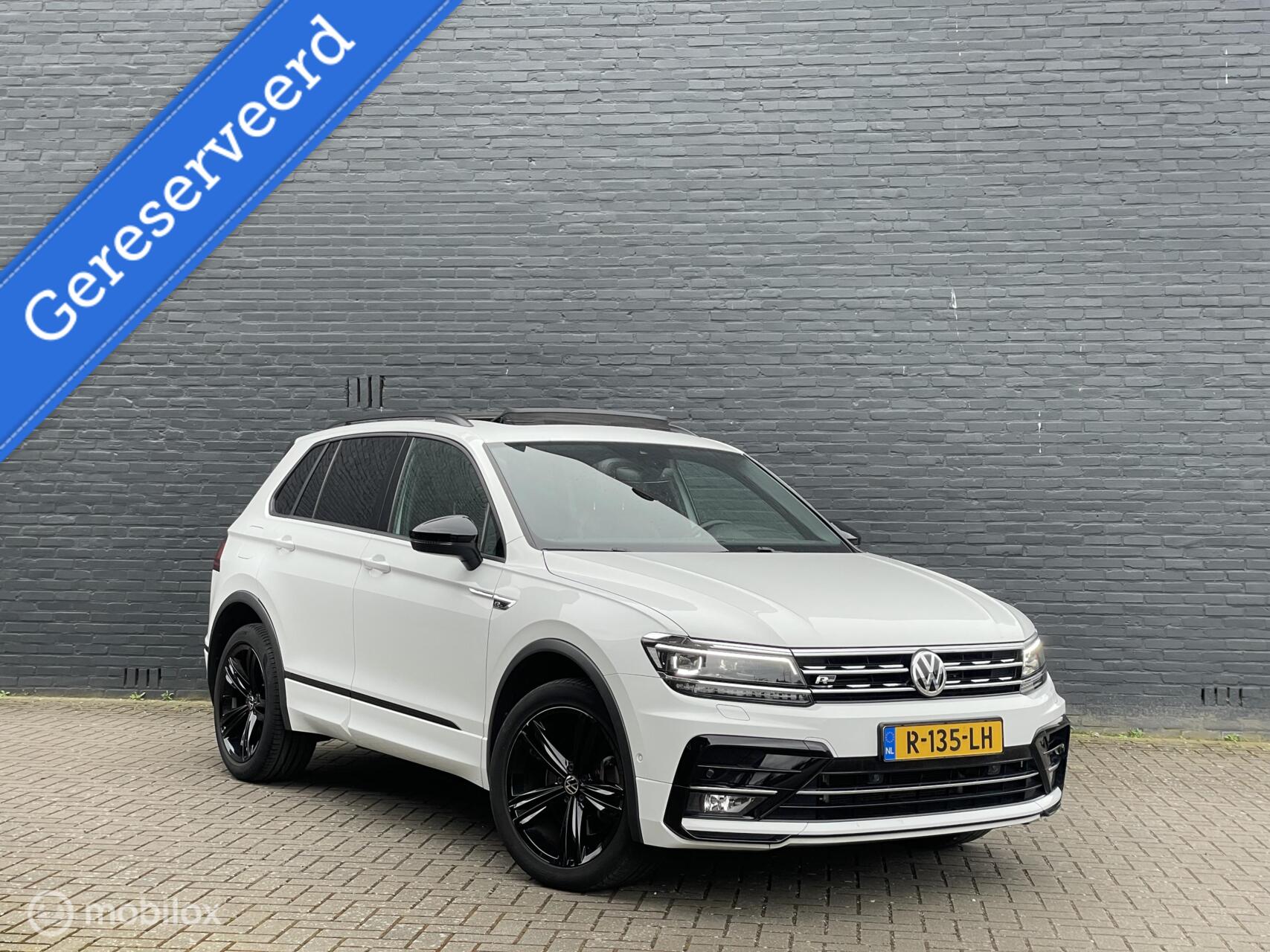 Volkswagen Tiguan 2.0 TSI 4Motion DSG 3 X R-Line Panoramadak 2020 - voorkant