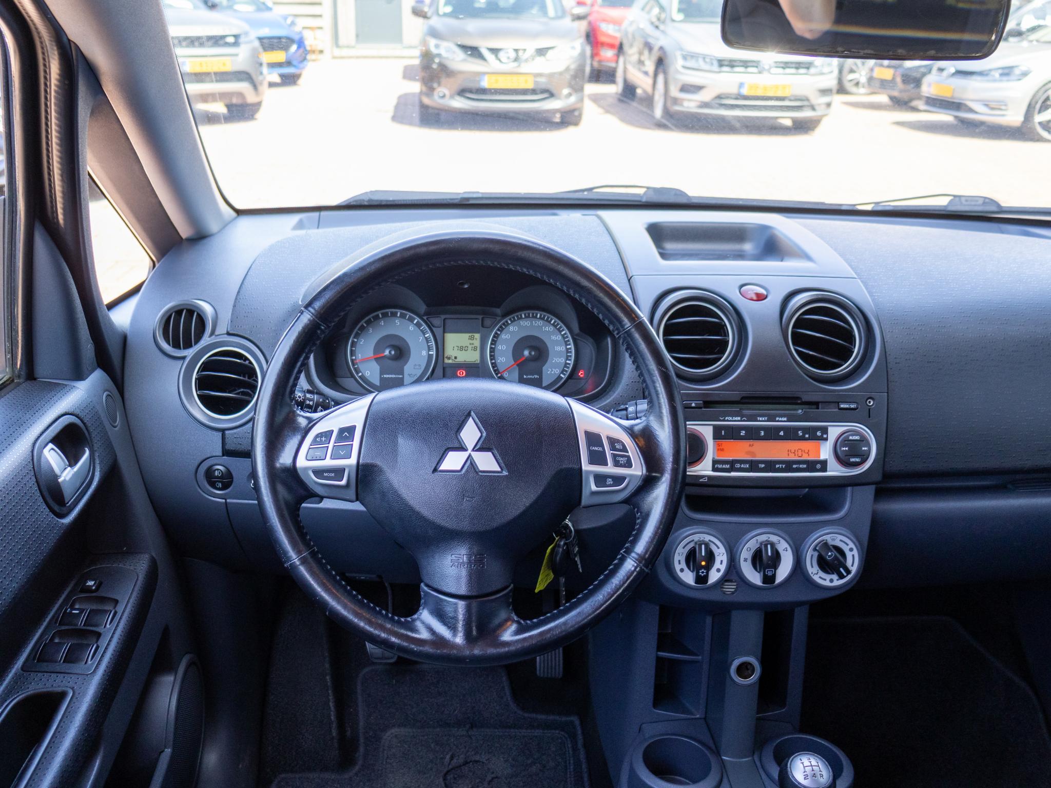 Foto van Mitsubishi Mitsubishi Colt