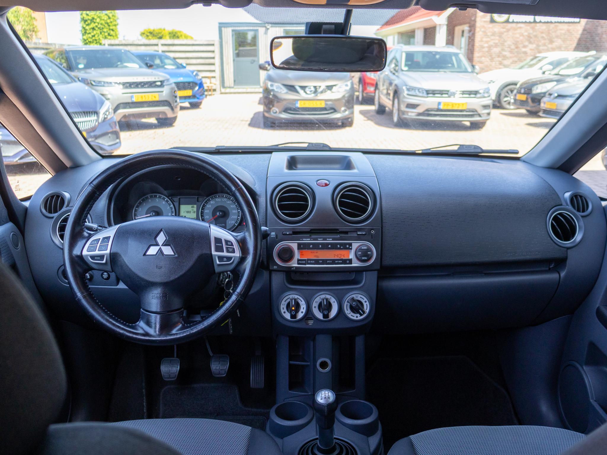 Foto van Mitsubishi Mitsubishi Colt