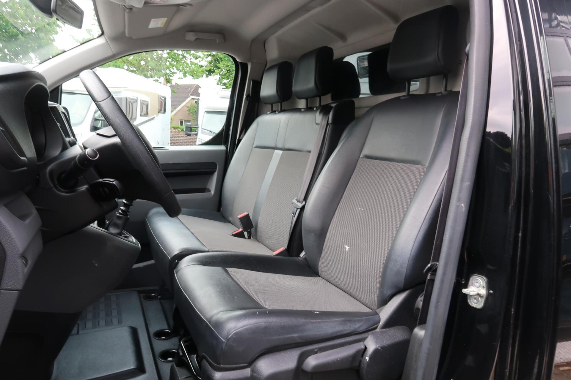 Foto van Opel Vivaro