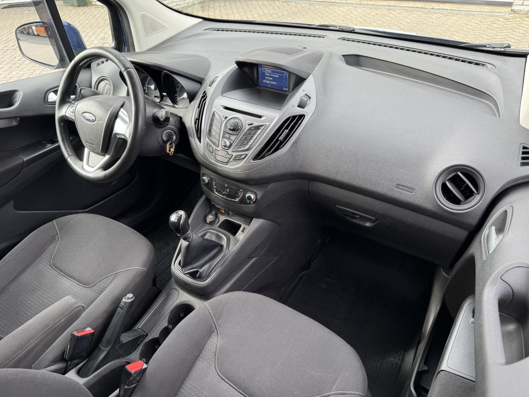 Foto van Ford Transit Courier