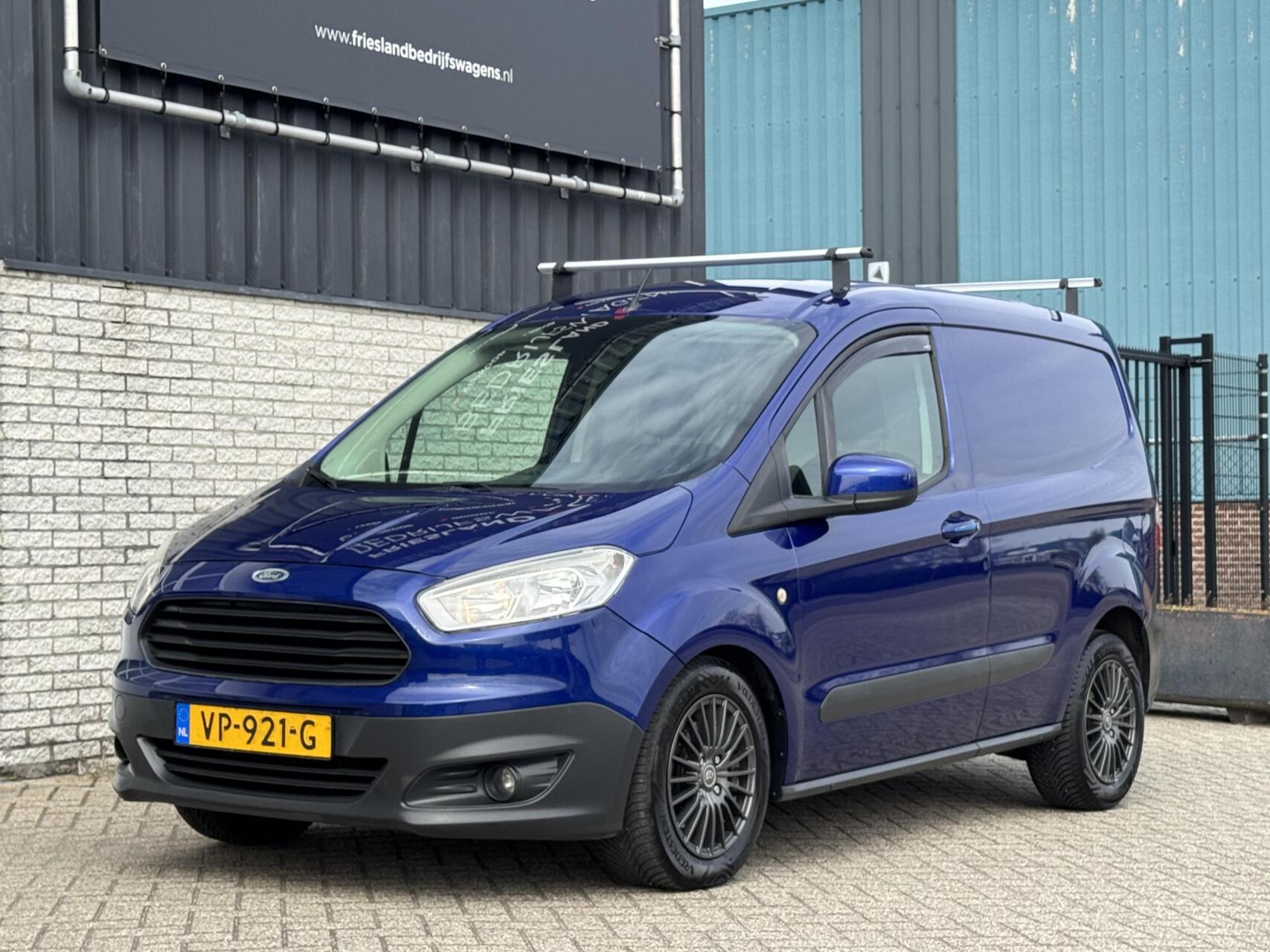Foto van Ford Transit Courier