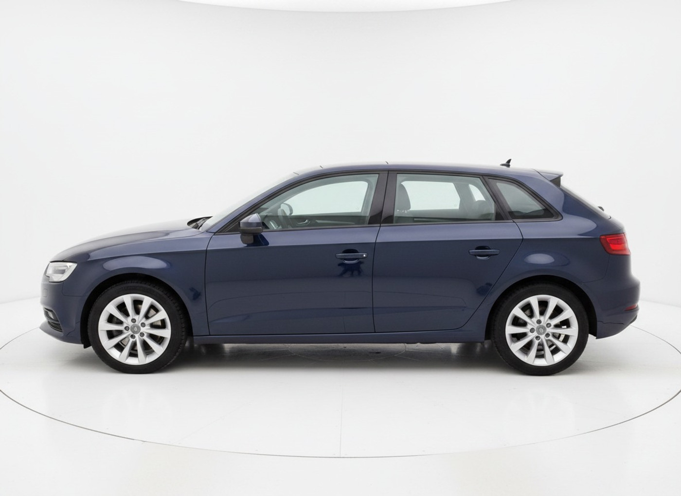 Audi A3 Sportback 1.0 TFSI 116pk S tronic Lease Edition 2019 - voorkant