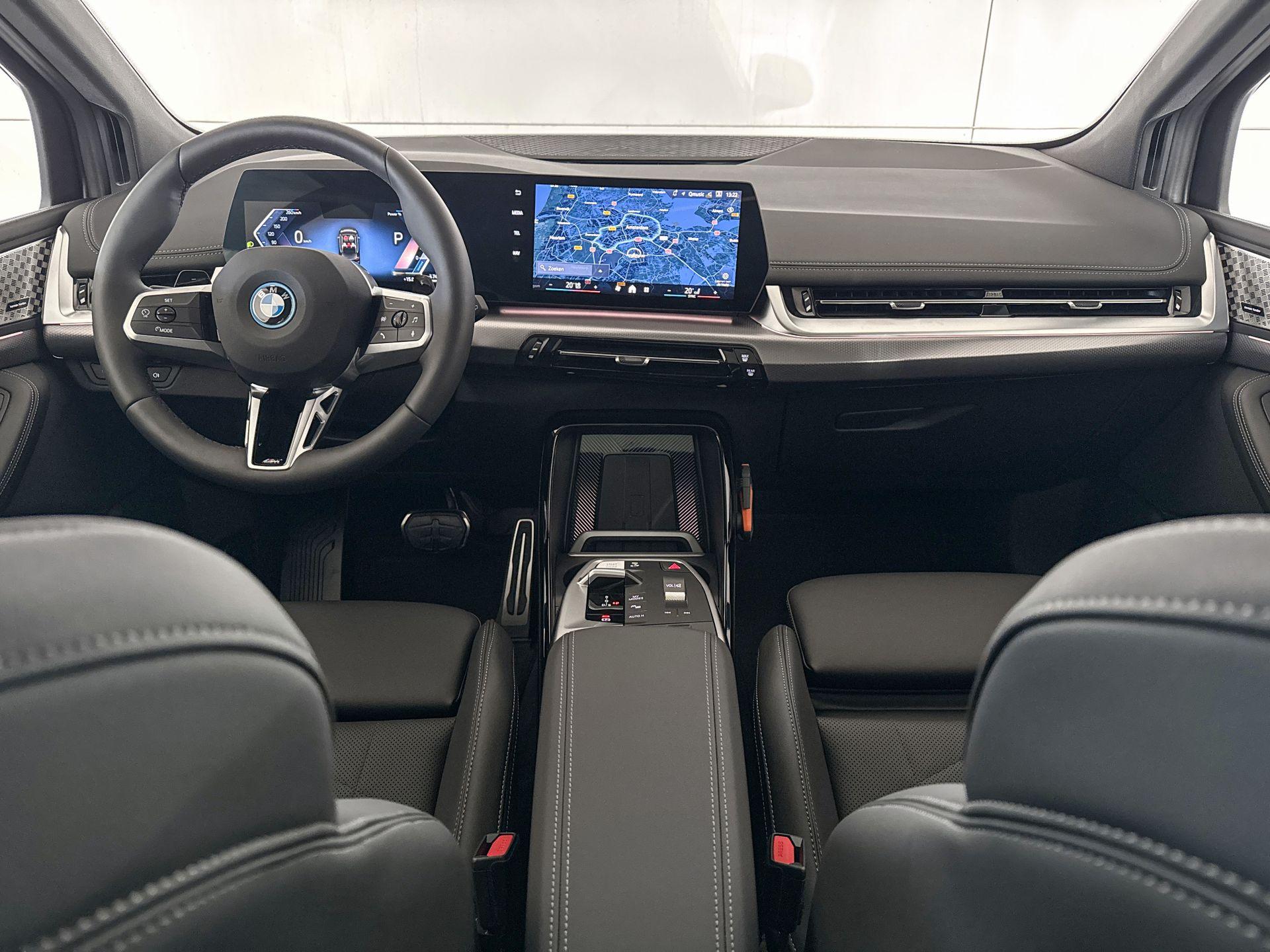 Foto van BMW 225e xDrive Active Tourer