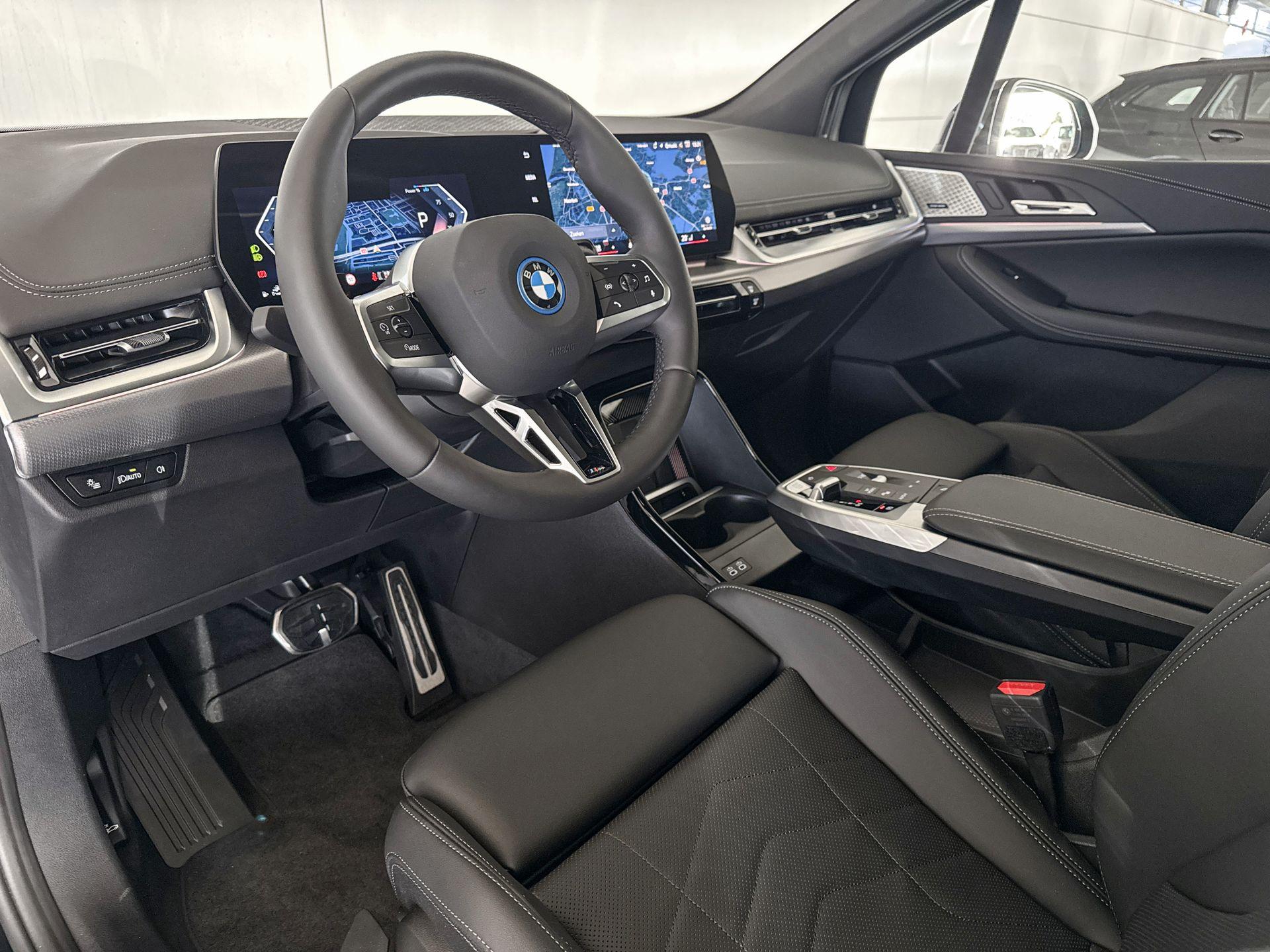 Foto van BMW 225e xDrive Active Tourer