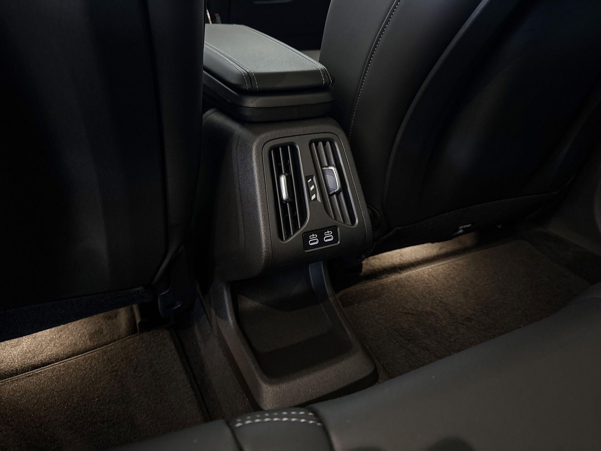 Foto van BMW 225e xDrive Active Tourer