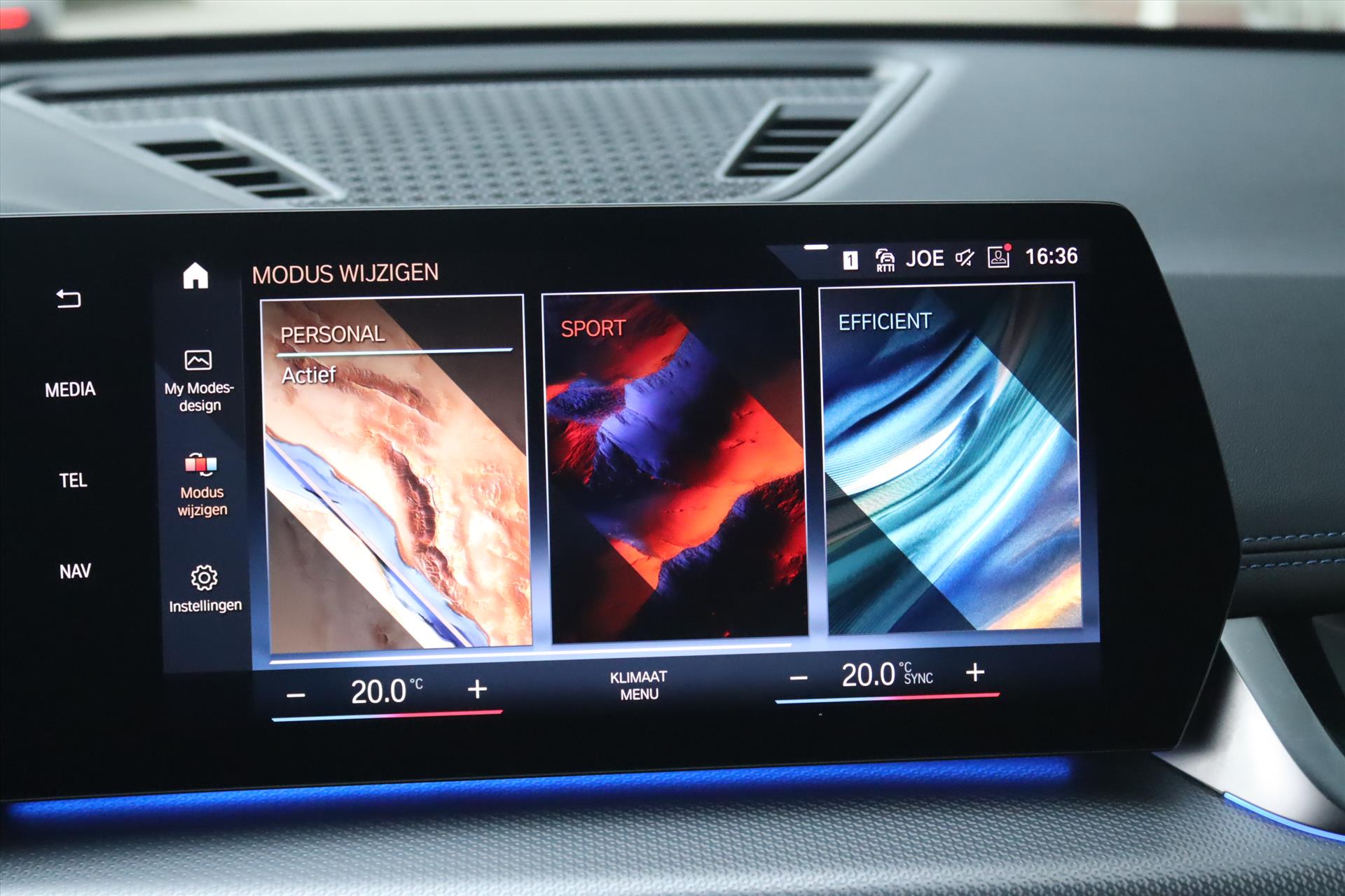 Foto van BMW X1 Sdrive18i
