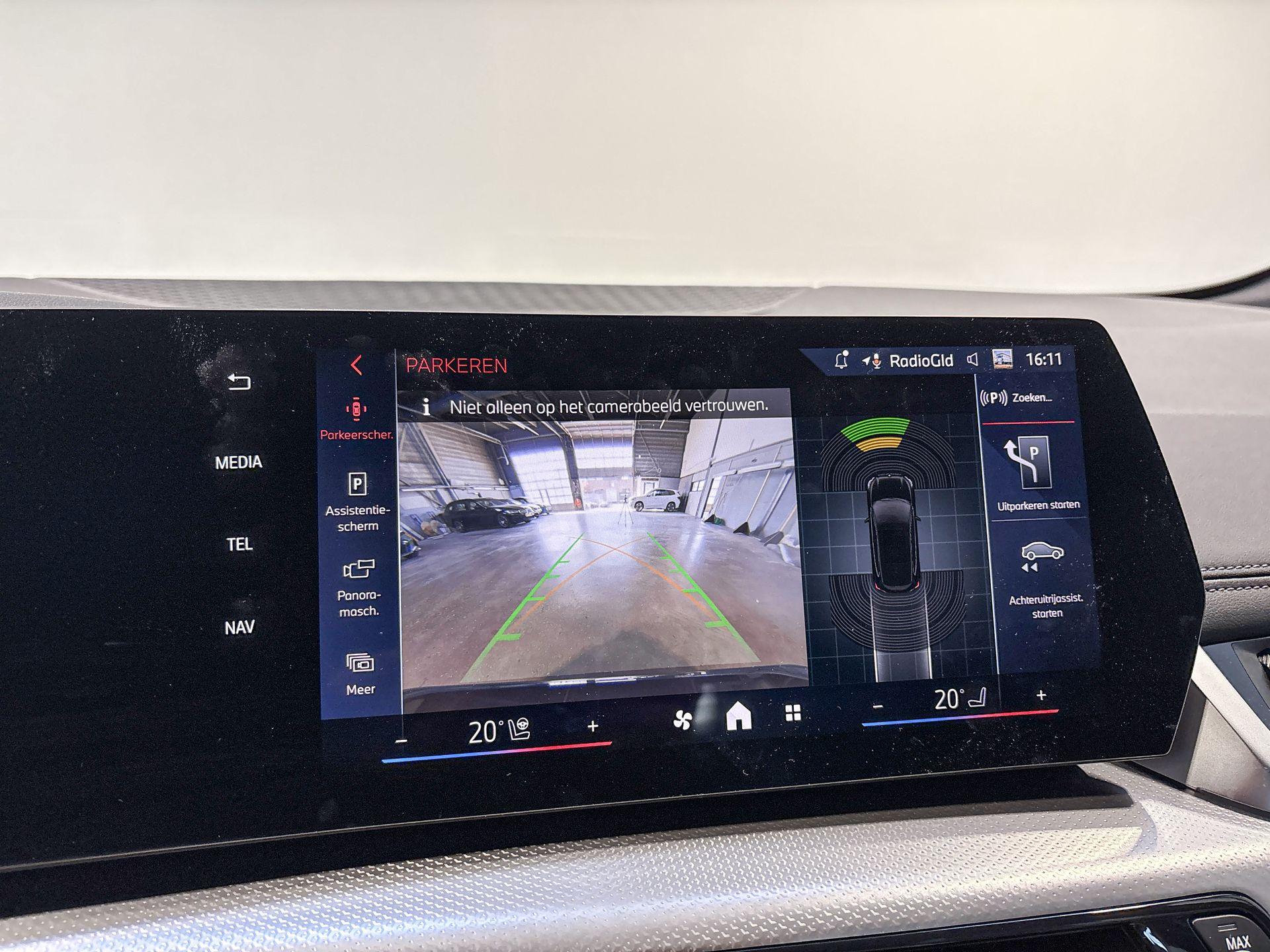 Foto van BMW 225e xDrive Active Tourer
