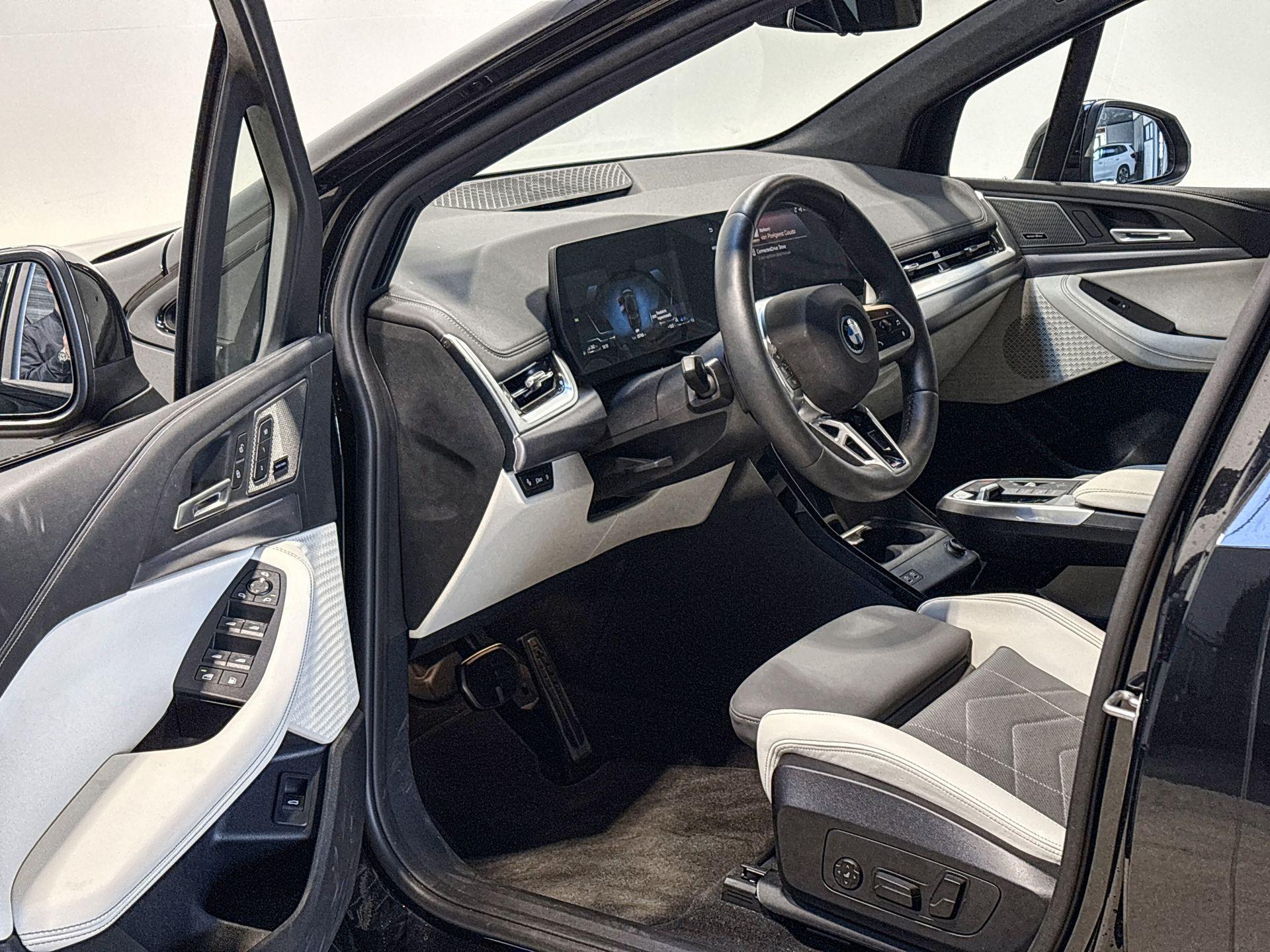 Foto van BMW 225e xDrive Active Tourer
