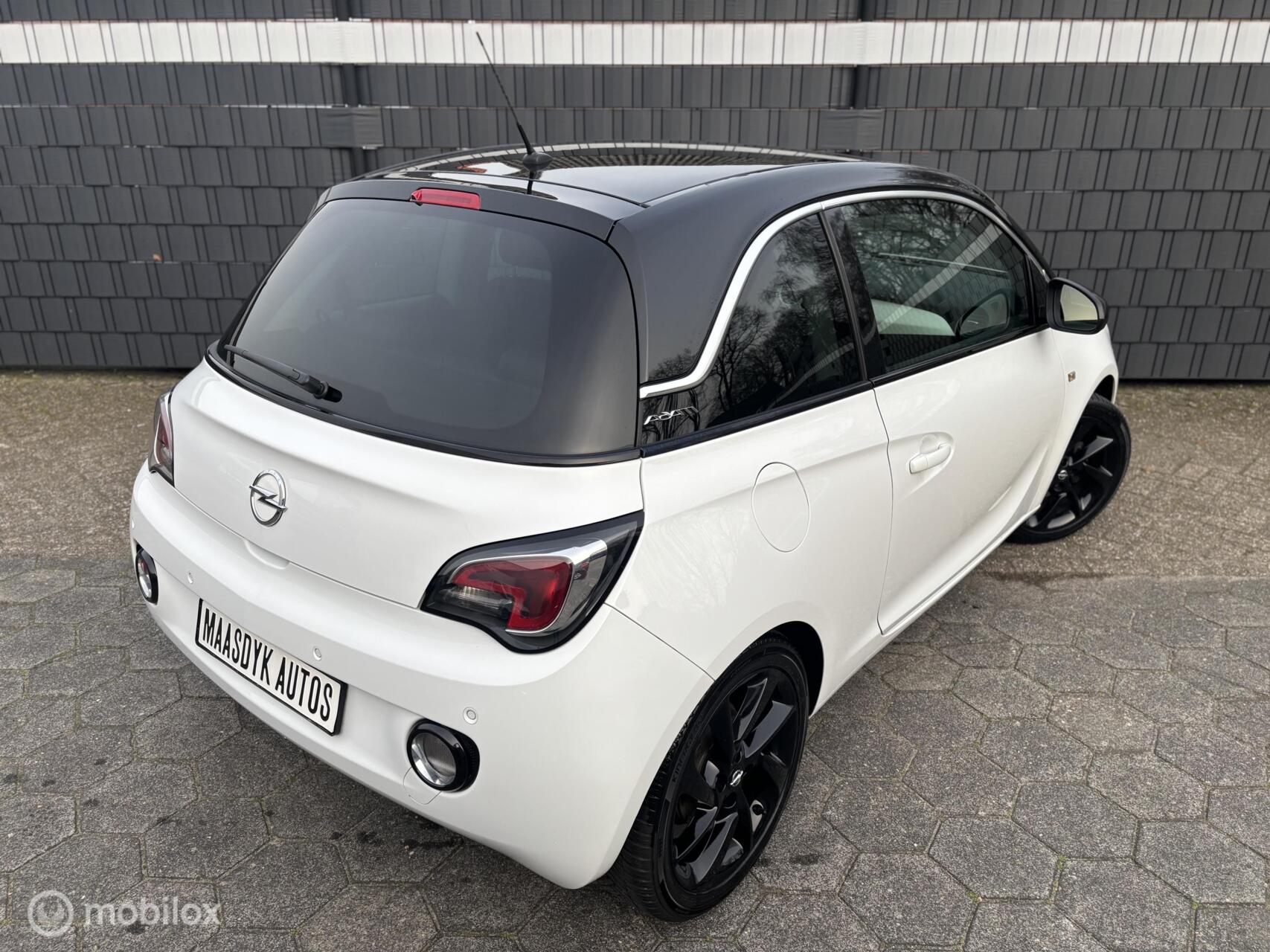 Foto van Opel Adam