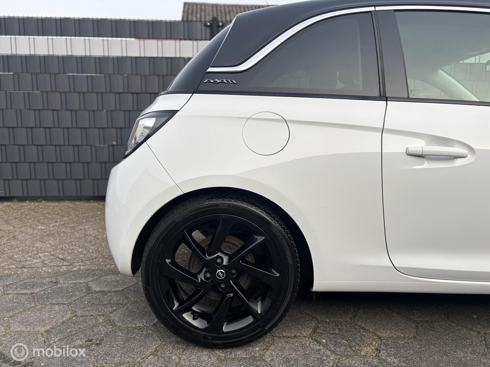 Foto van Opel Adam