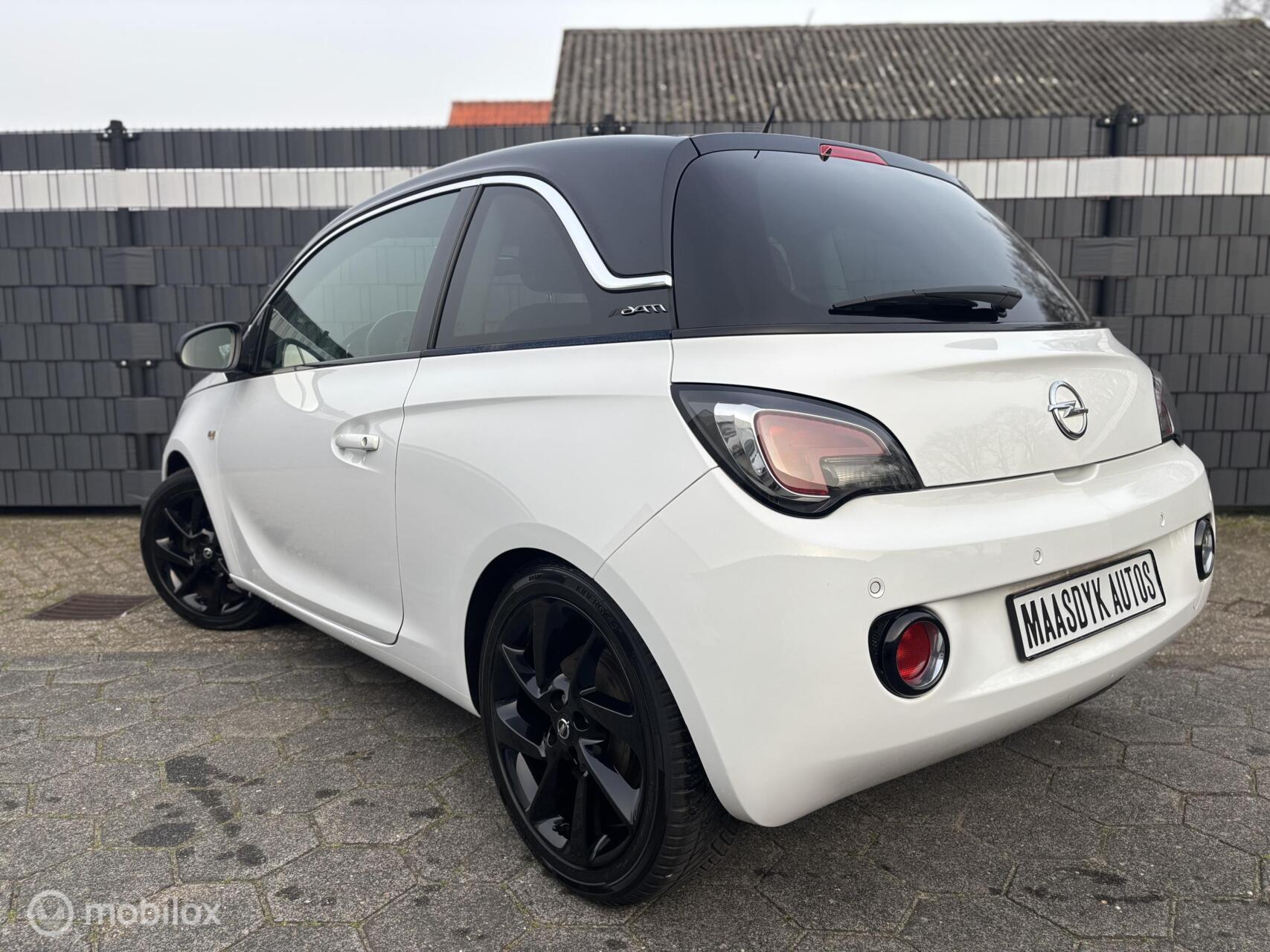 Foto van Opel Adam
