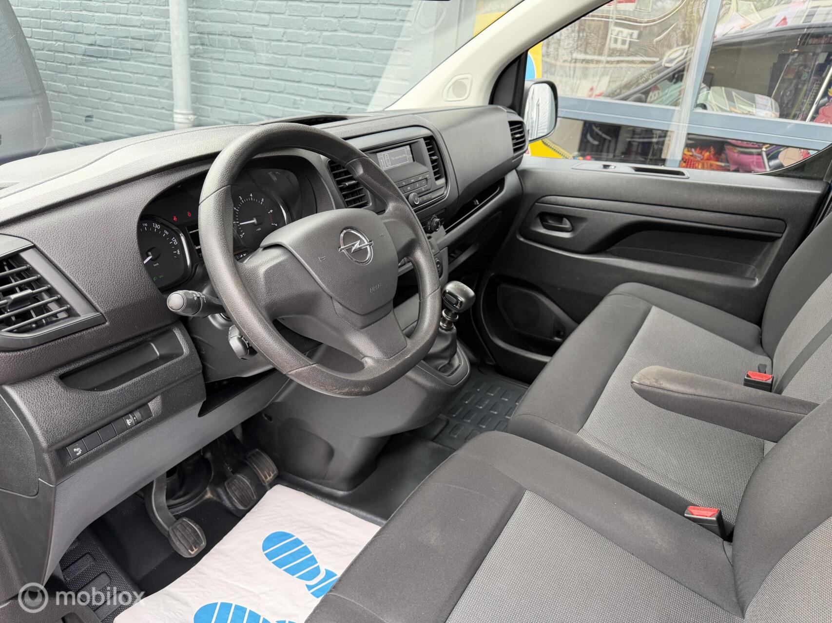 Foto van Opel Vivaro