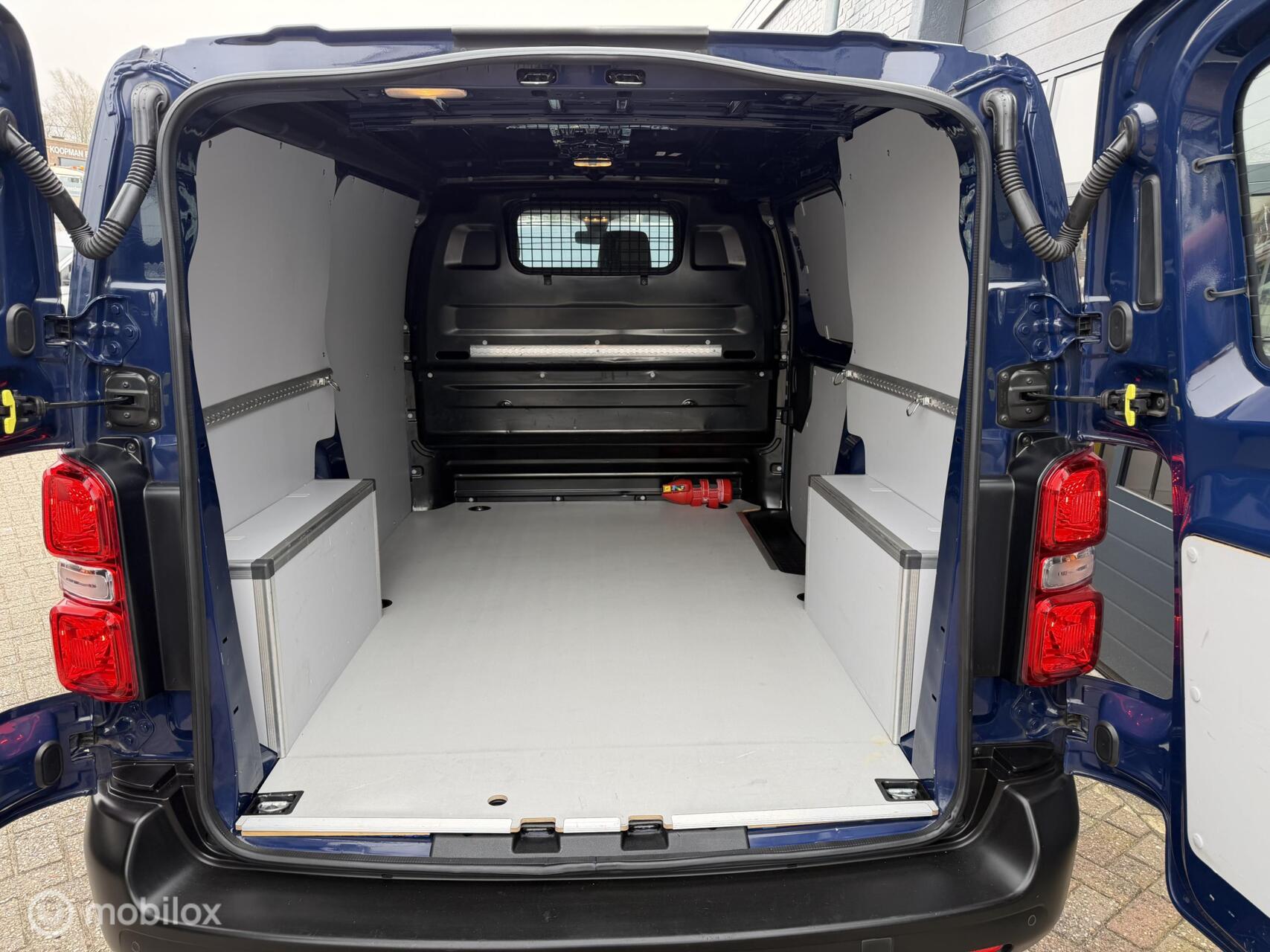 Foto van Opel Vivaro