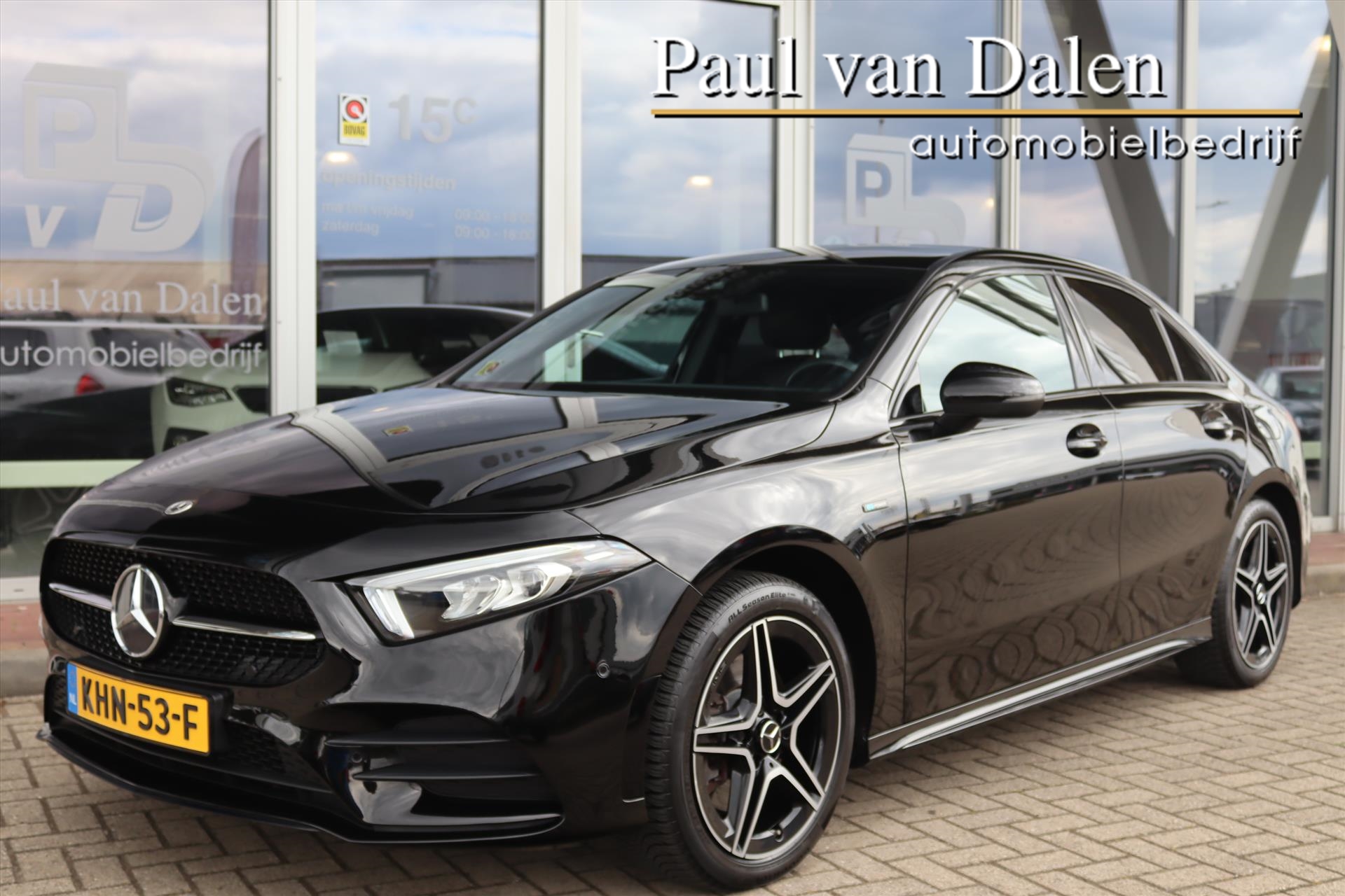 Mercedes-Benz A 250 E A250e 218PK AUTOMAAT AMG NIGHT Navi | Wide Screen | Sfeerverl.| Camera | Stoelverw. | Pdc v+a | Led | 2020 - voorkant