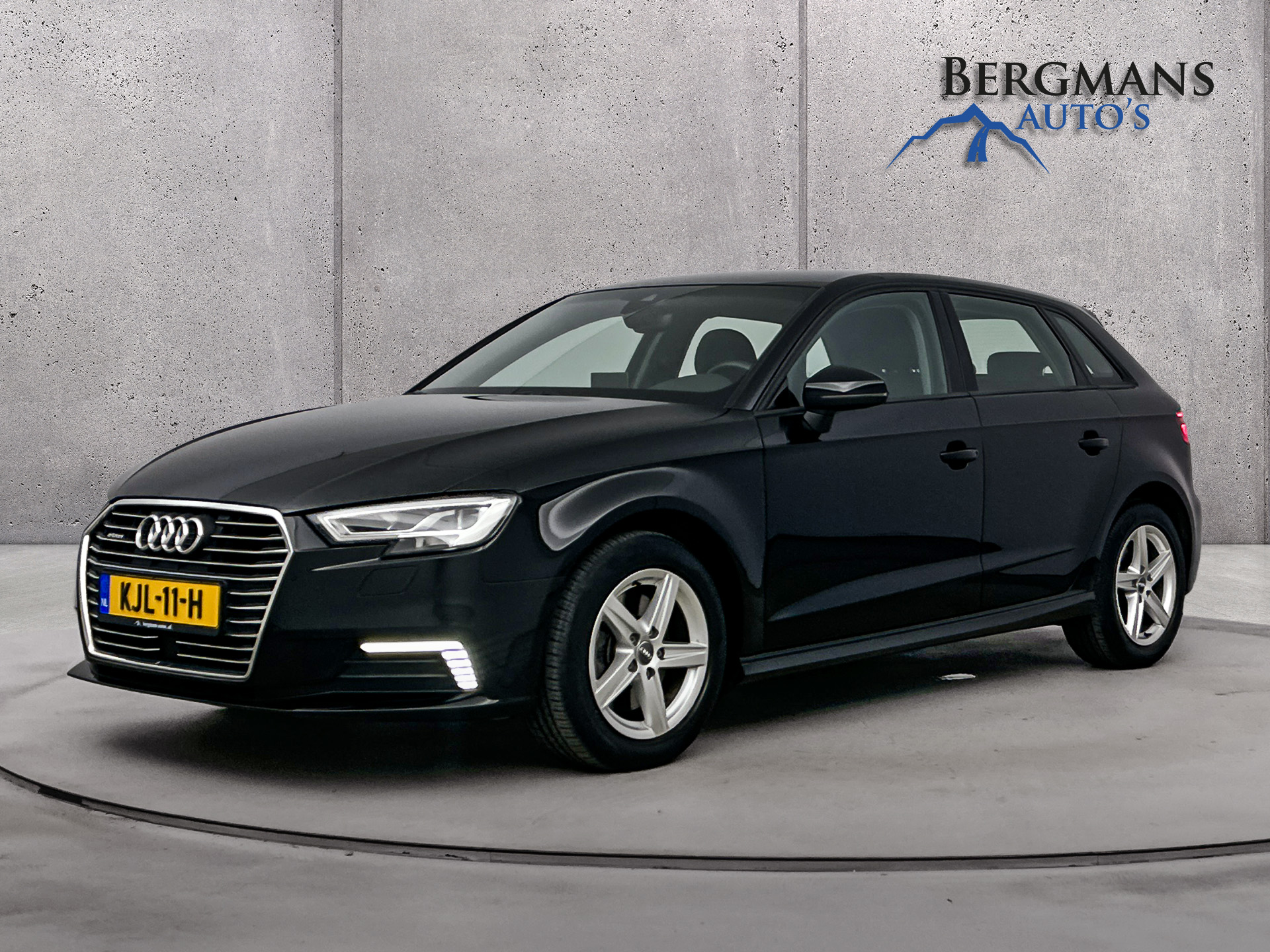 Foto van AUDI A3 40 E-TRON