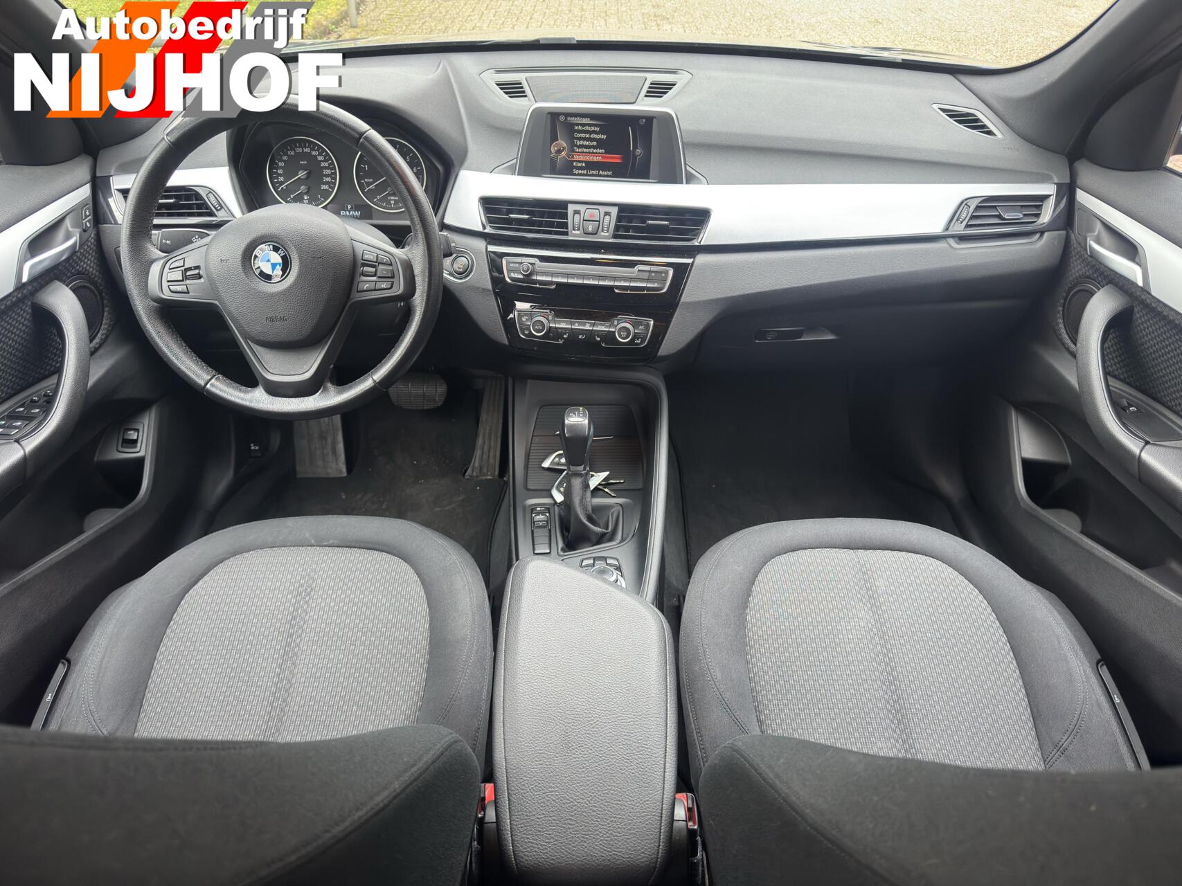 Foto van BMW X1 Sdrive18i