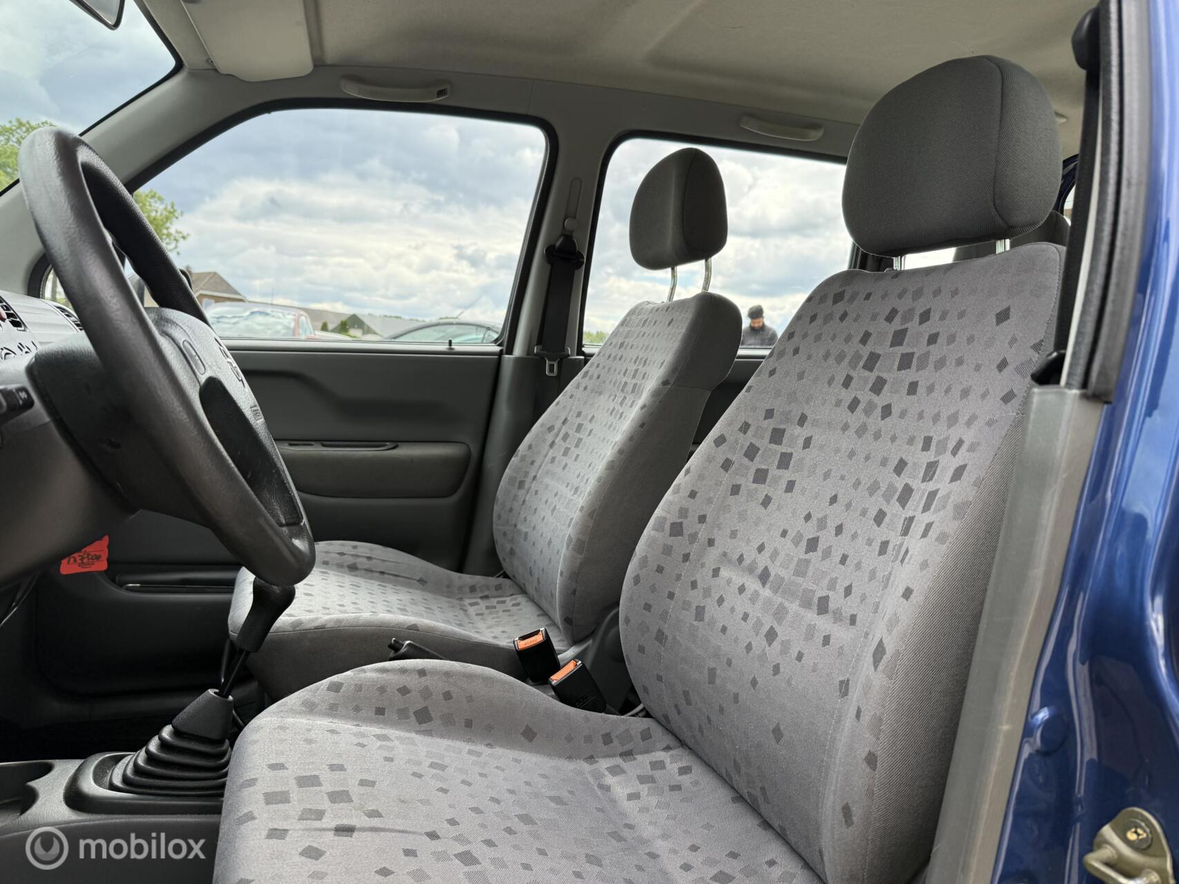 Foto van Opel Agila