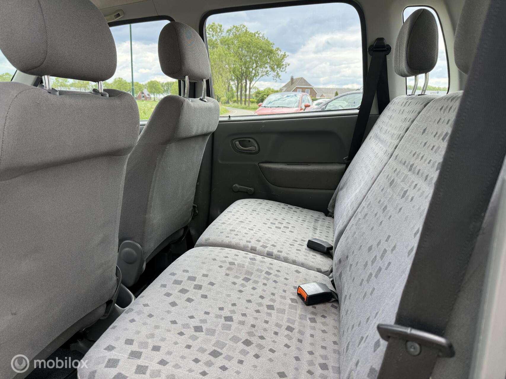 Foto van Opel Agila