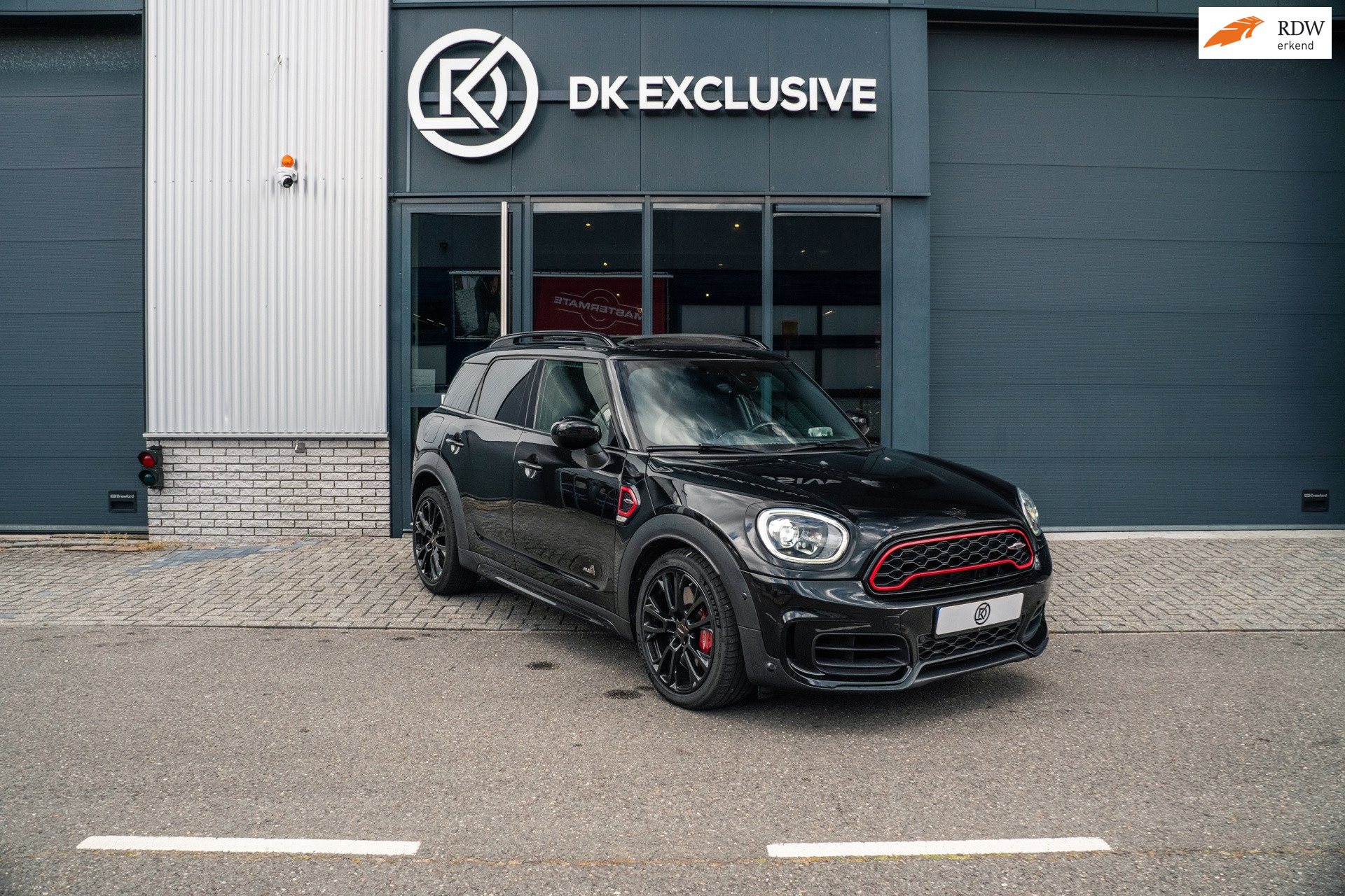 Foto van MINI COUNTRYMAN JCW ALL4