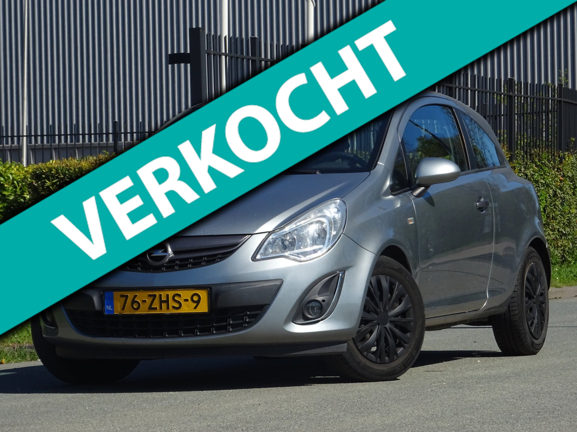 Opel Corsa 1.2 EcoF. An.Ed. LPG 2012 - voorkant