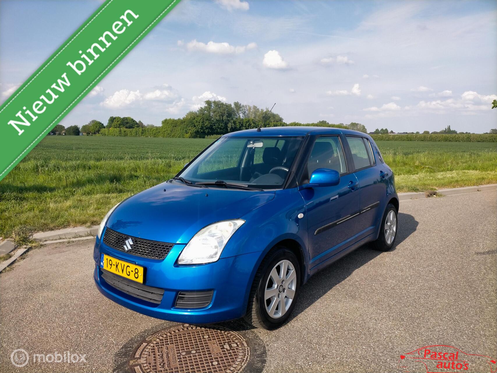 Foto van SUZUKI SWIFT