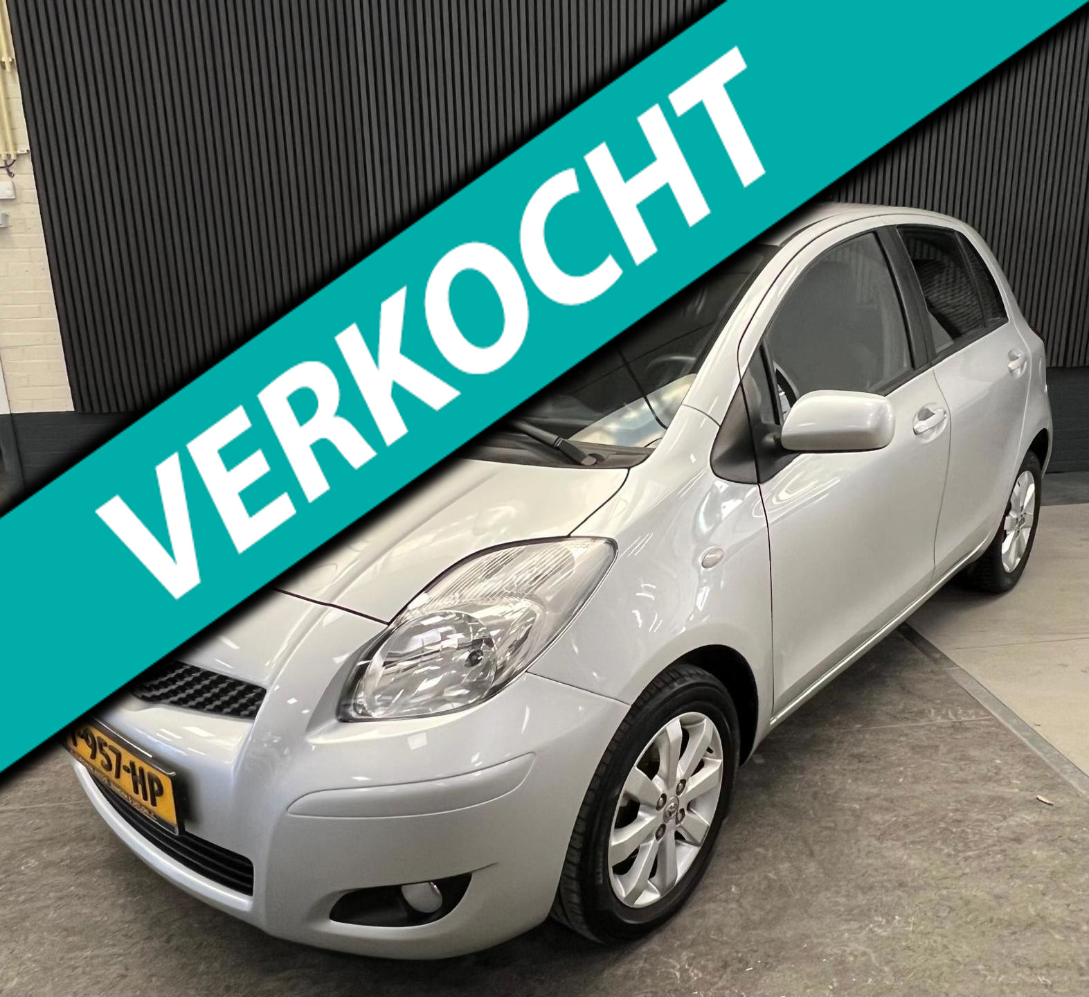 Toyota Yaris 1.3 VVTi Automaat-Parkeersensor-Cruise Contr. 2009 - voorkant